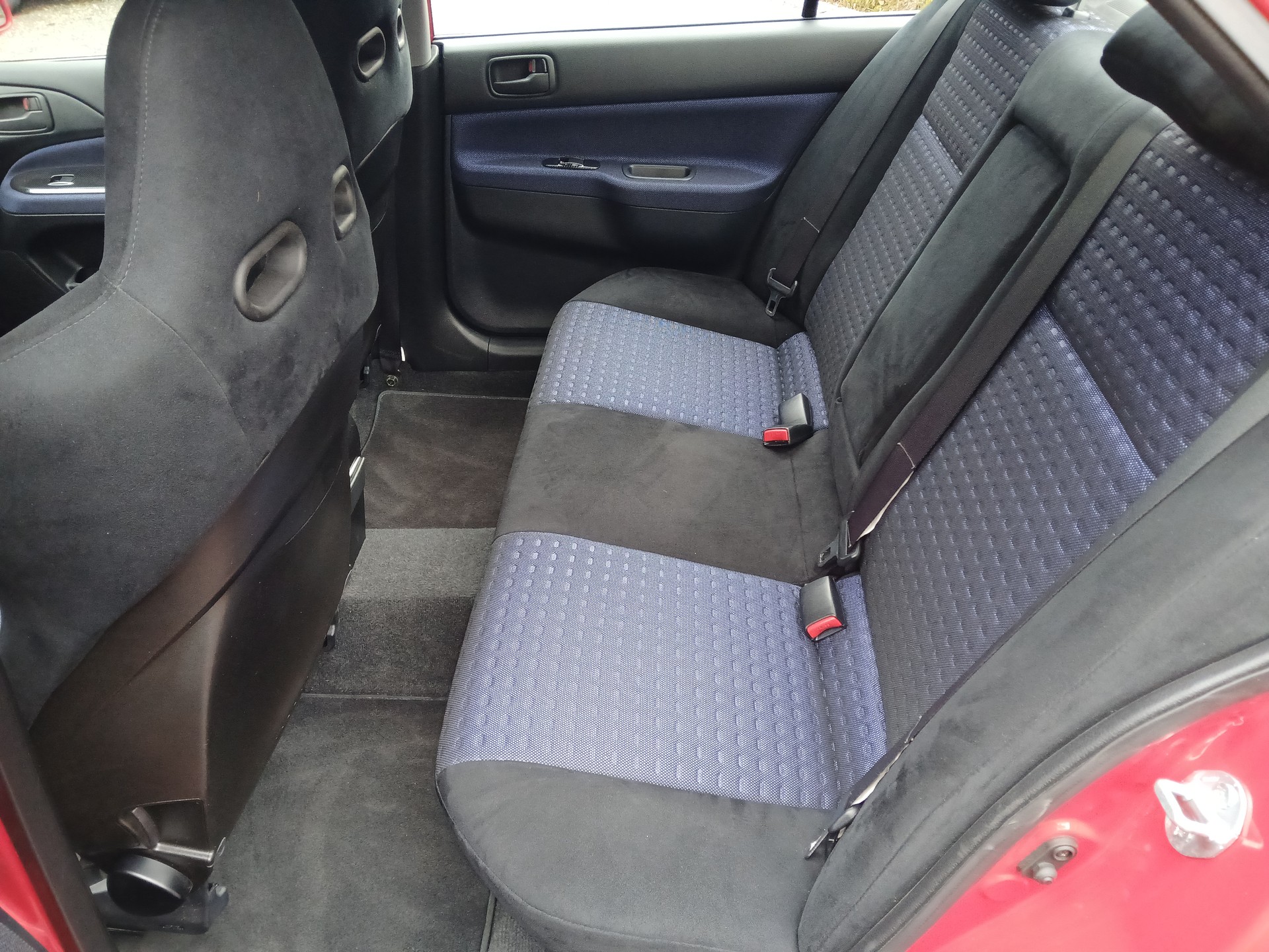 MITSUBISHI Lancer Evo VIII Intense (Sport)-image-5