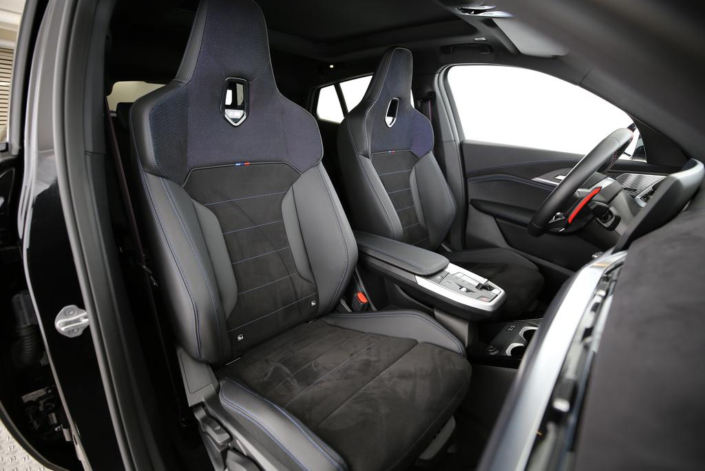 BMW X2 M35i-image-12