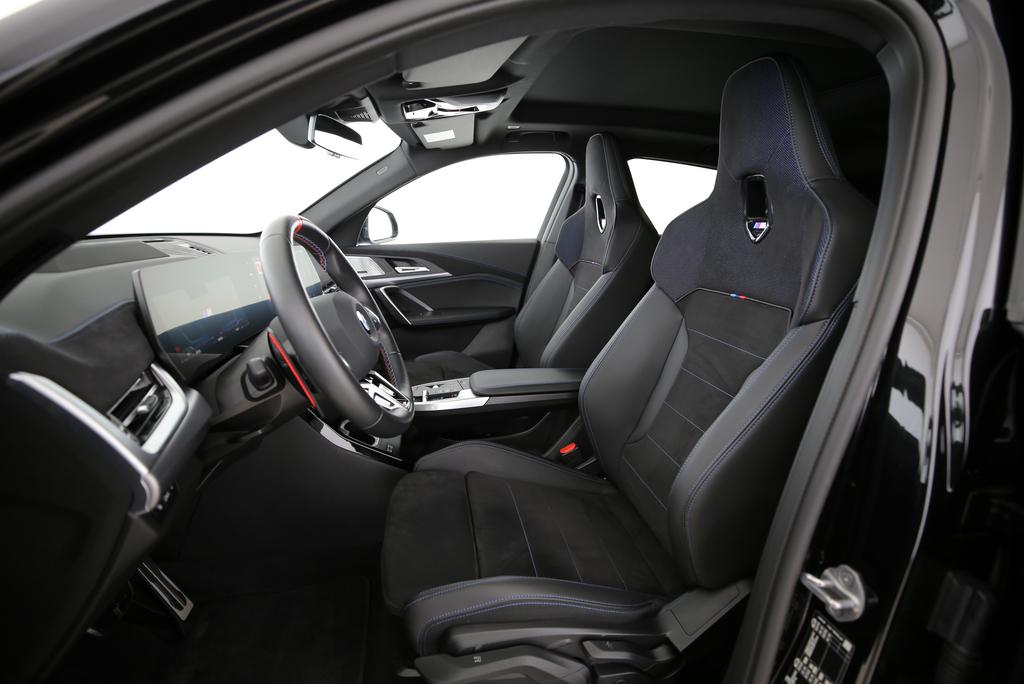 BMW X2 M35i-image-2