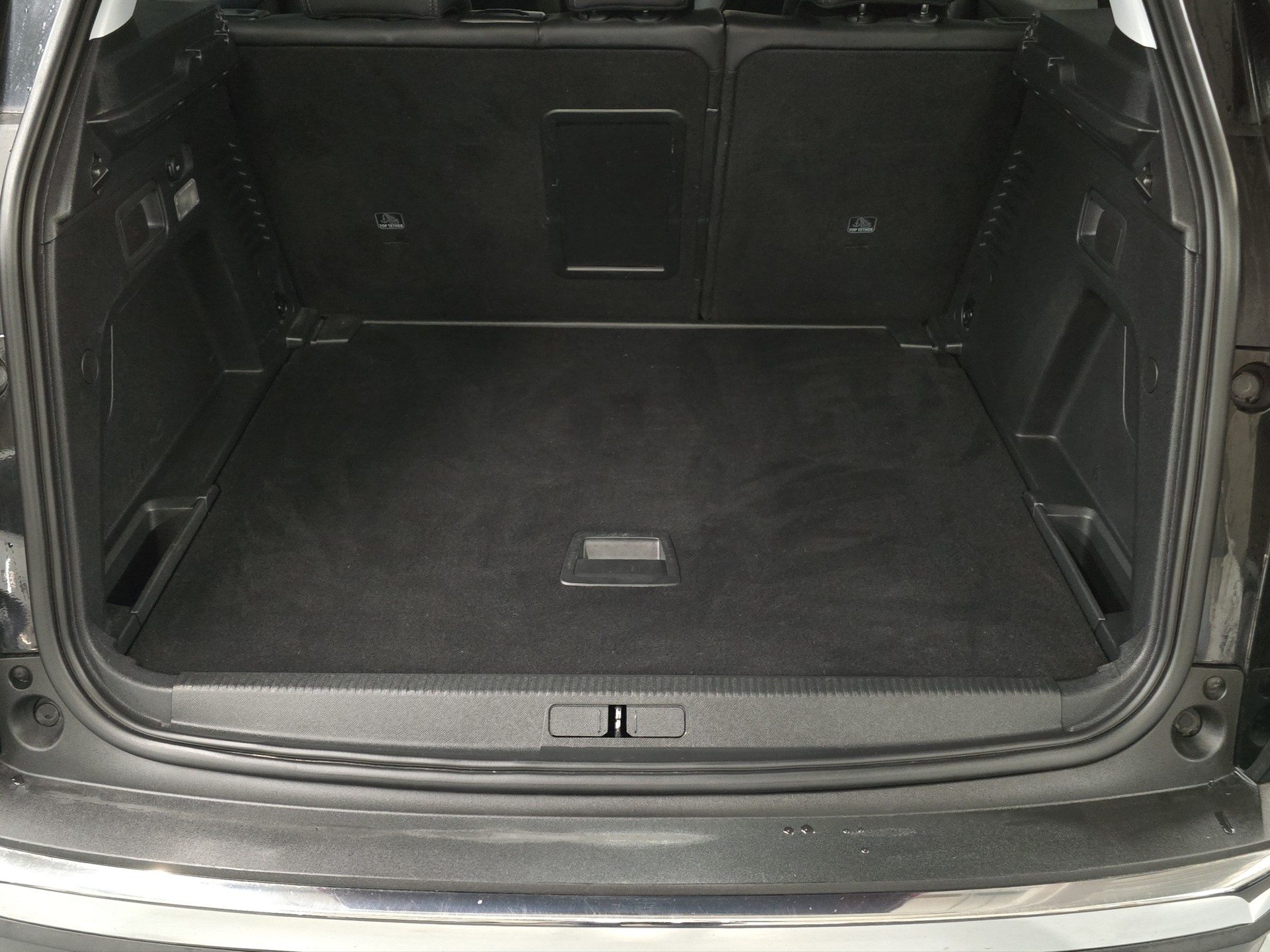 PEUGEOT 3008 1.6 BlueHDi Allure EAT-image-8