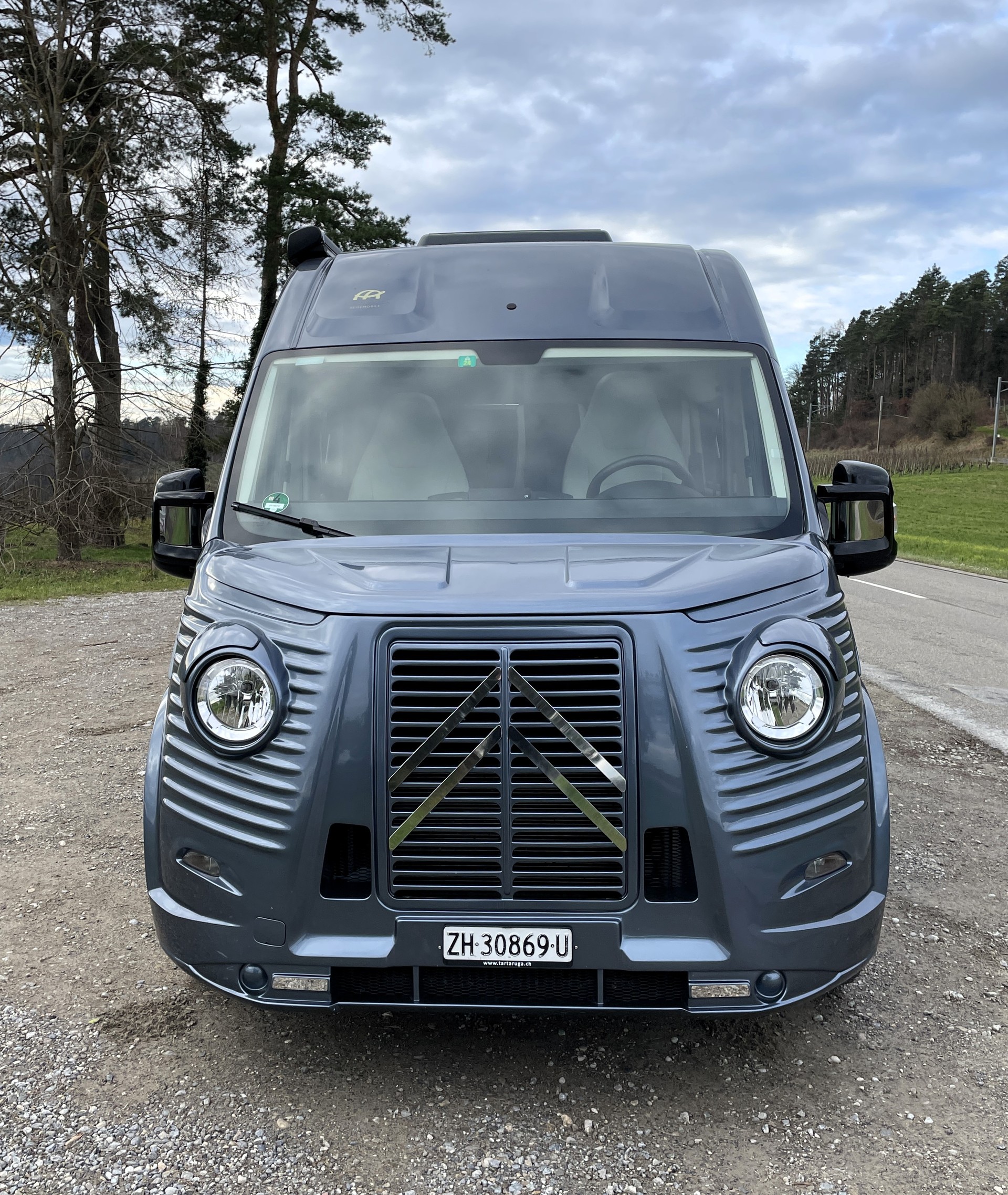 CI CARAVANSINTERNATIONAL Kyros 5 EVO mit Citroen Type H Bodykit