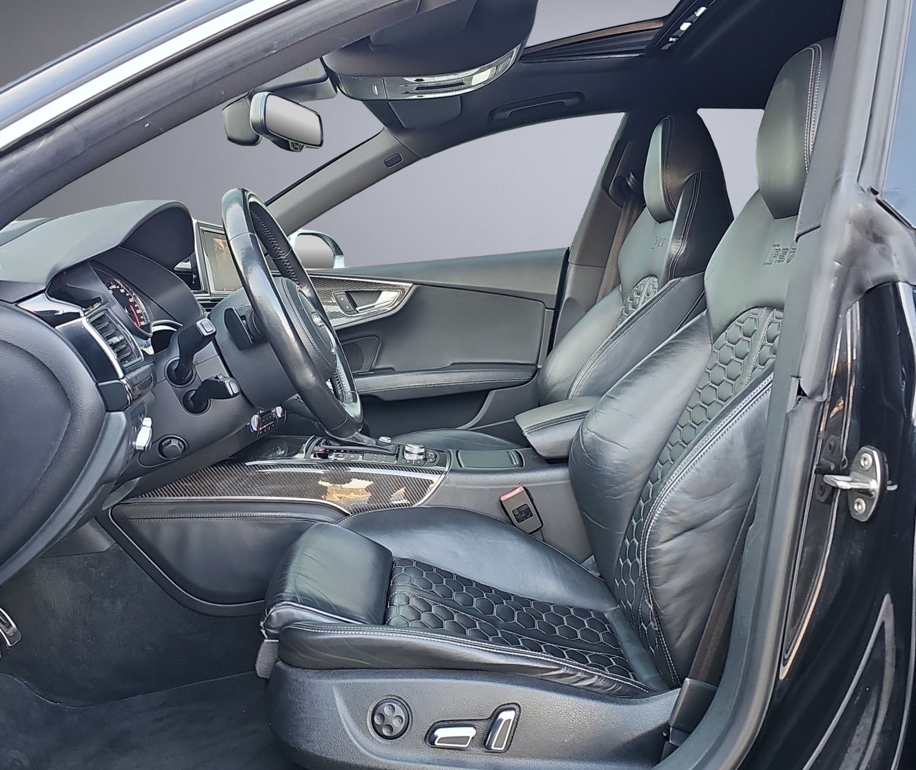 AUDI RS7 Sportback 4.0 V8 TFSI quattro T-Tronic-image-8