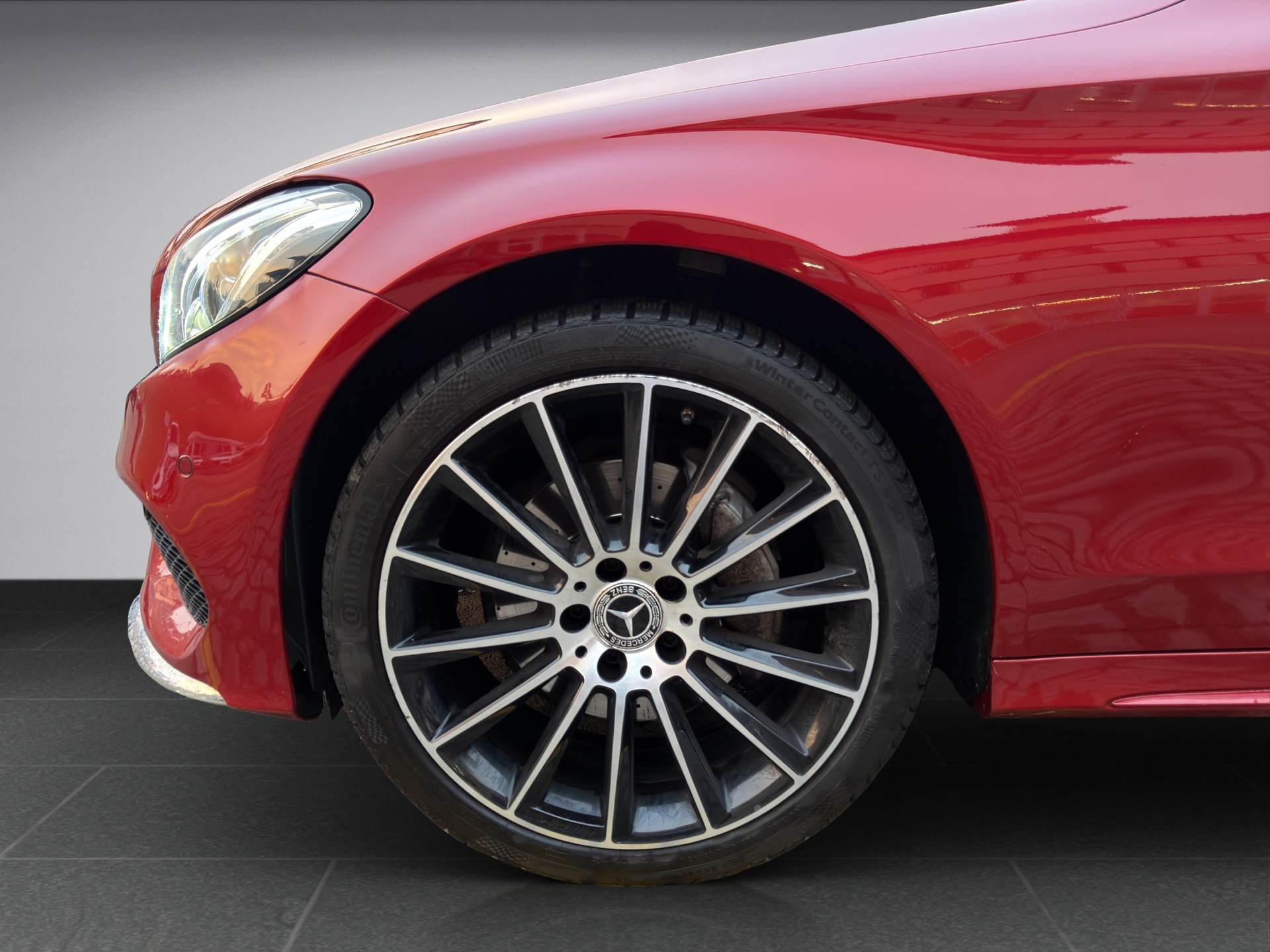 MERCEDES-BENZ C 200 AMG Line 4Matic 9G-Tronic-image-14