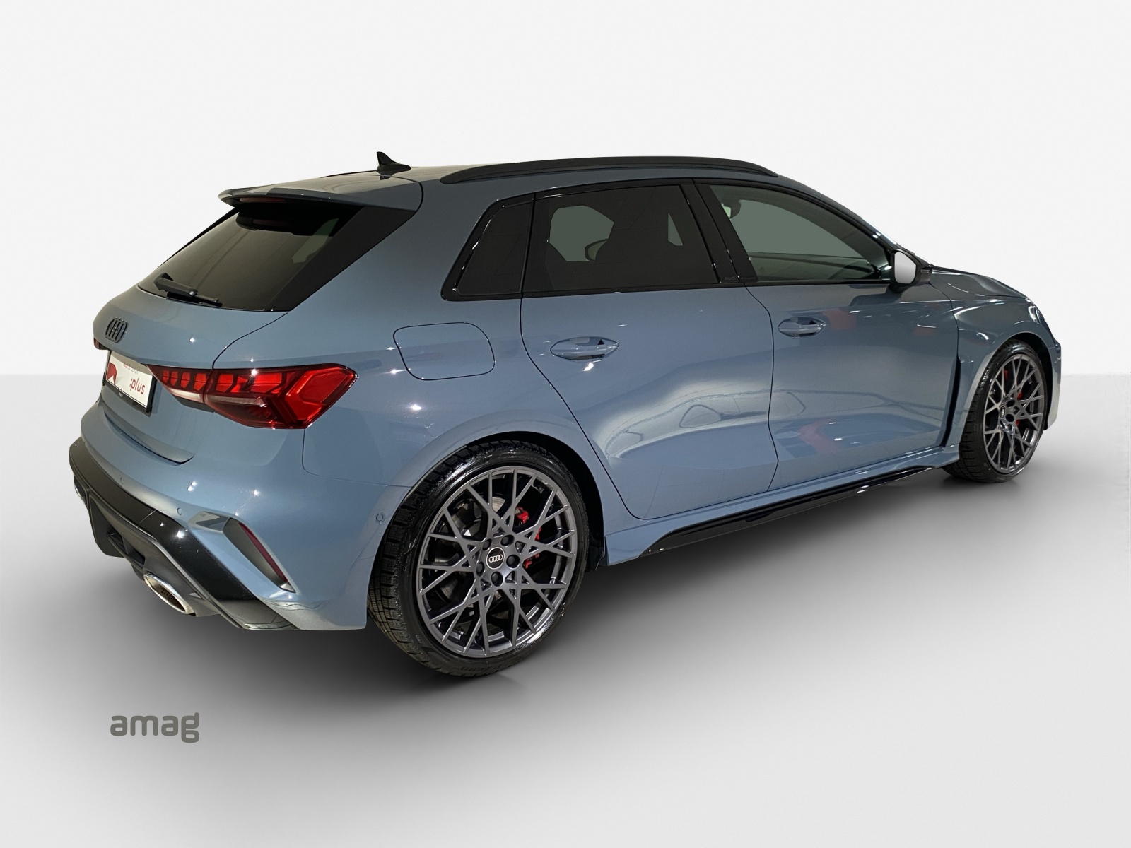 AUDI RS3 Sportback 2.5 TSI quattro S-tronic-image-4