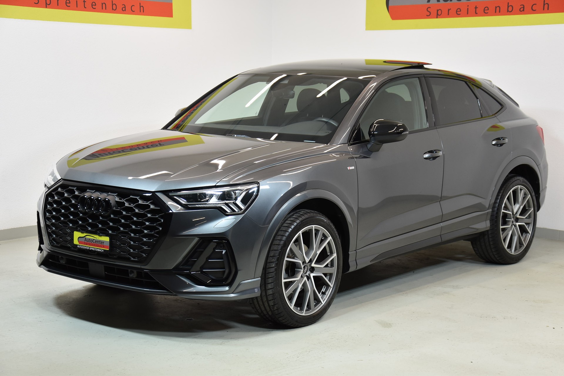 AUDI Q3 Sportback 35 TFSI S line Attraction S-tronic-image-1