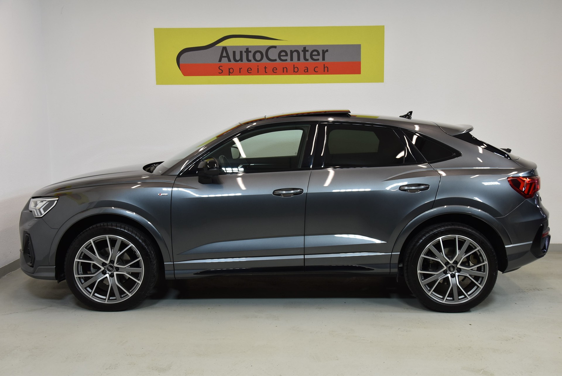 AUDI Q3 Sportback 35 TFSI S line Attraction S-tronic-image-13