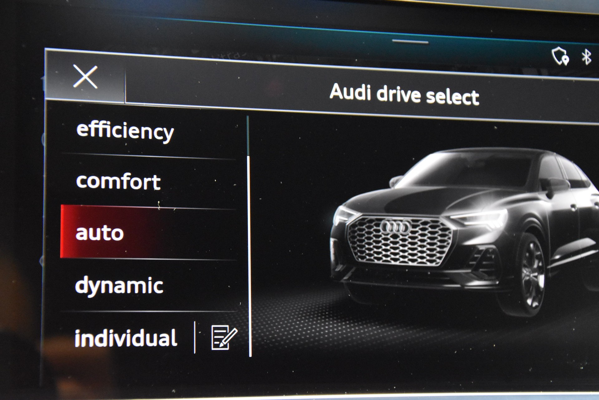 AUDI Q3 Sportback 35 TFSI S line Attraction S-tronic-image-9
