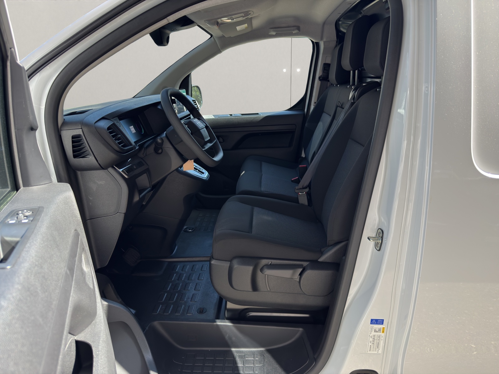 FIAT Scudo Kaw. L3 2.2 BlueHDI 150-image-13