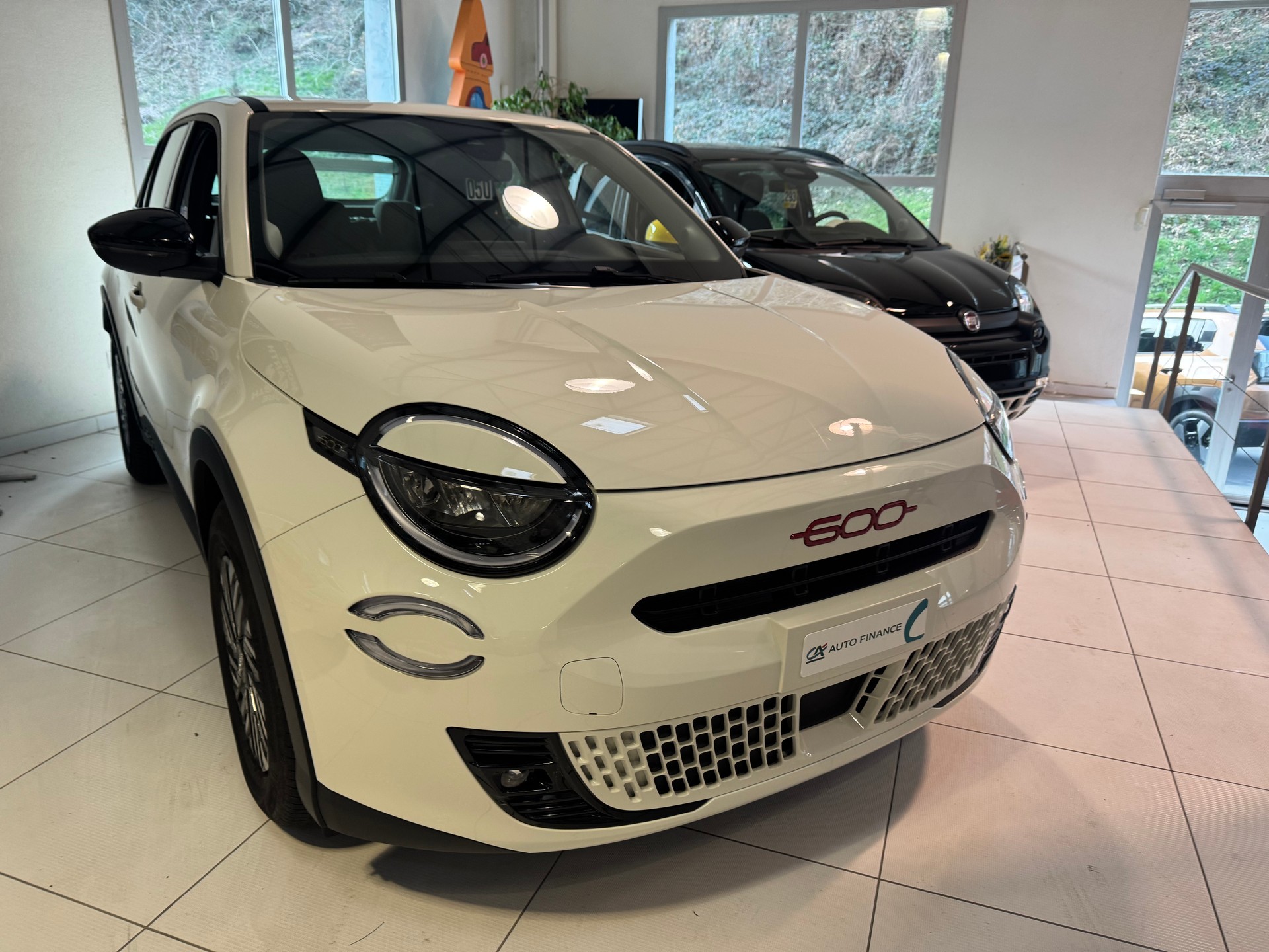 FIAT 600e Red-image-2