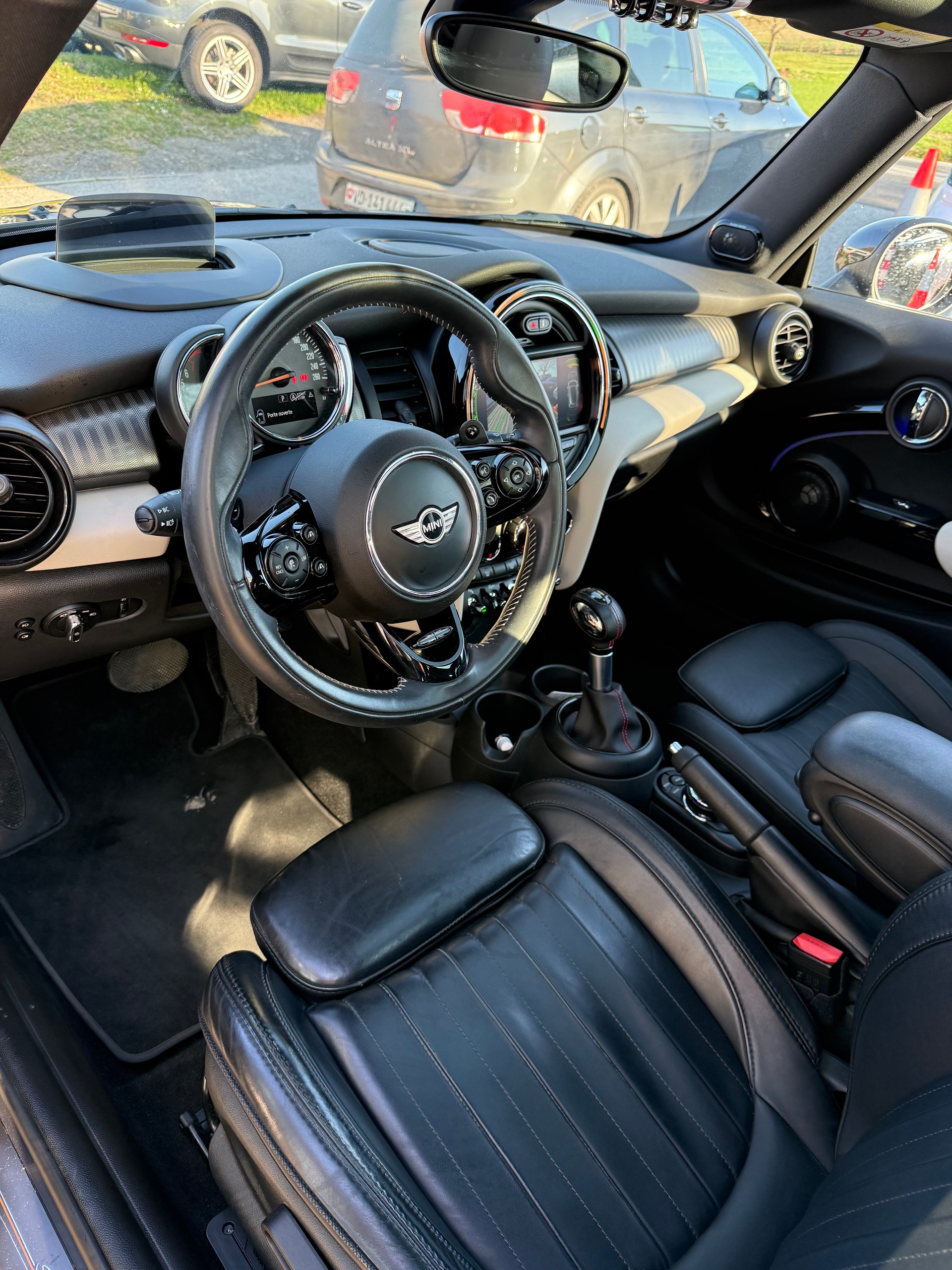 MINI Cooper S Steptronic-image-4