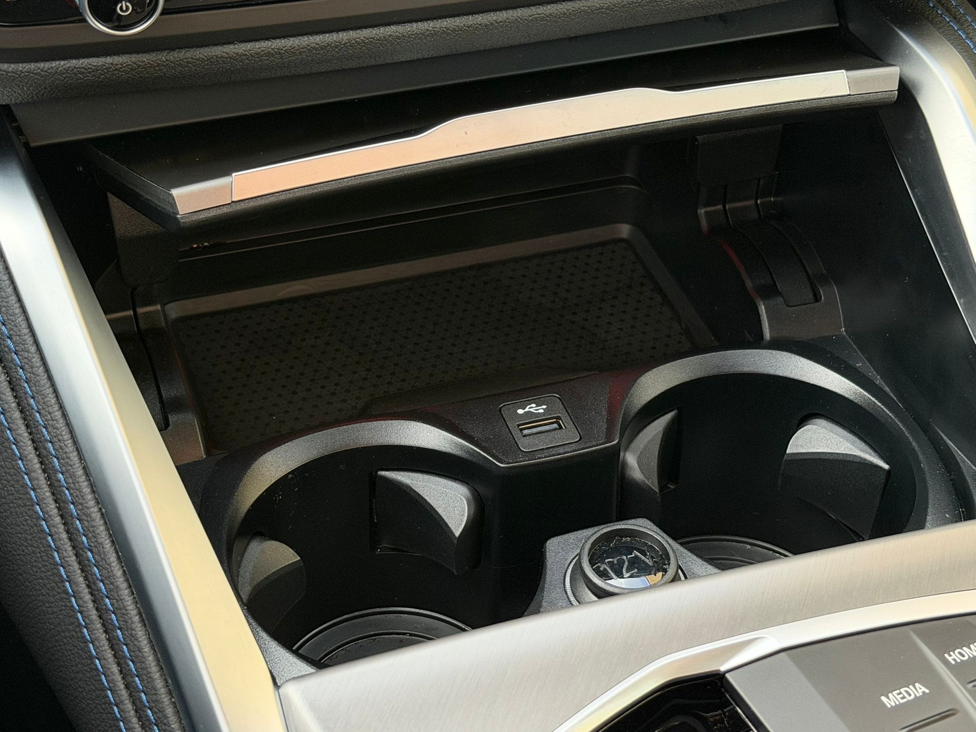 BMW M240i xDrive Steptronic *Shadow-Line**Live Cockpit*-image-14