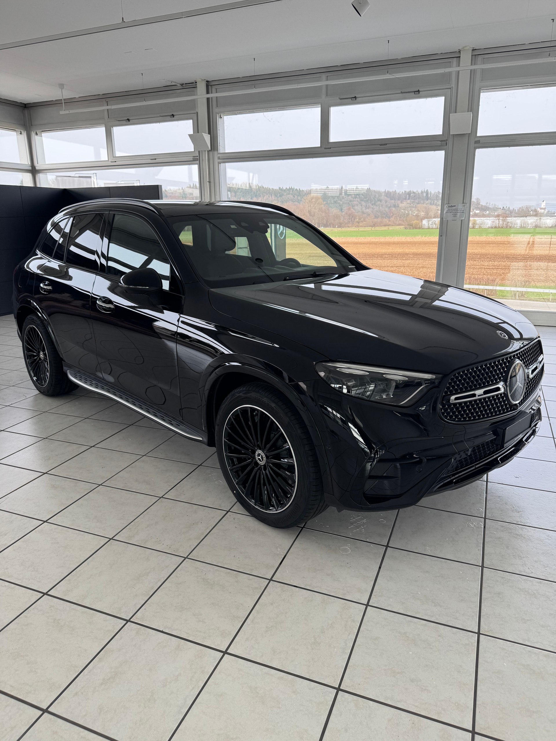 MERCEDES-BENZ GLC 300 4Matic