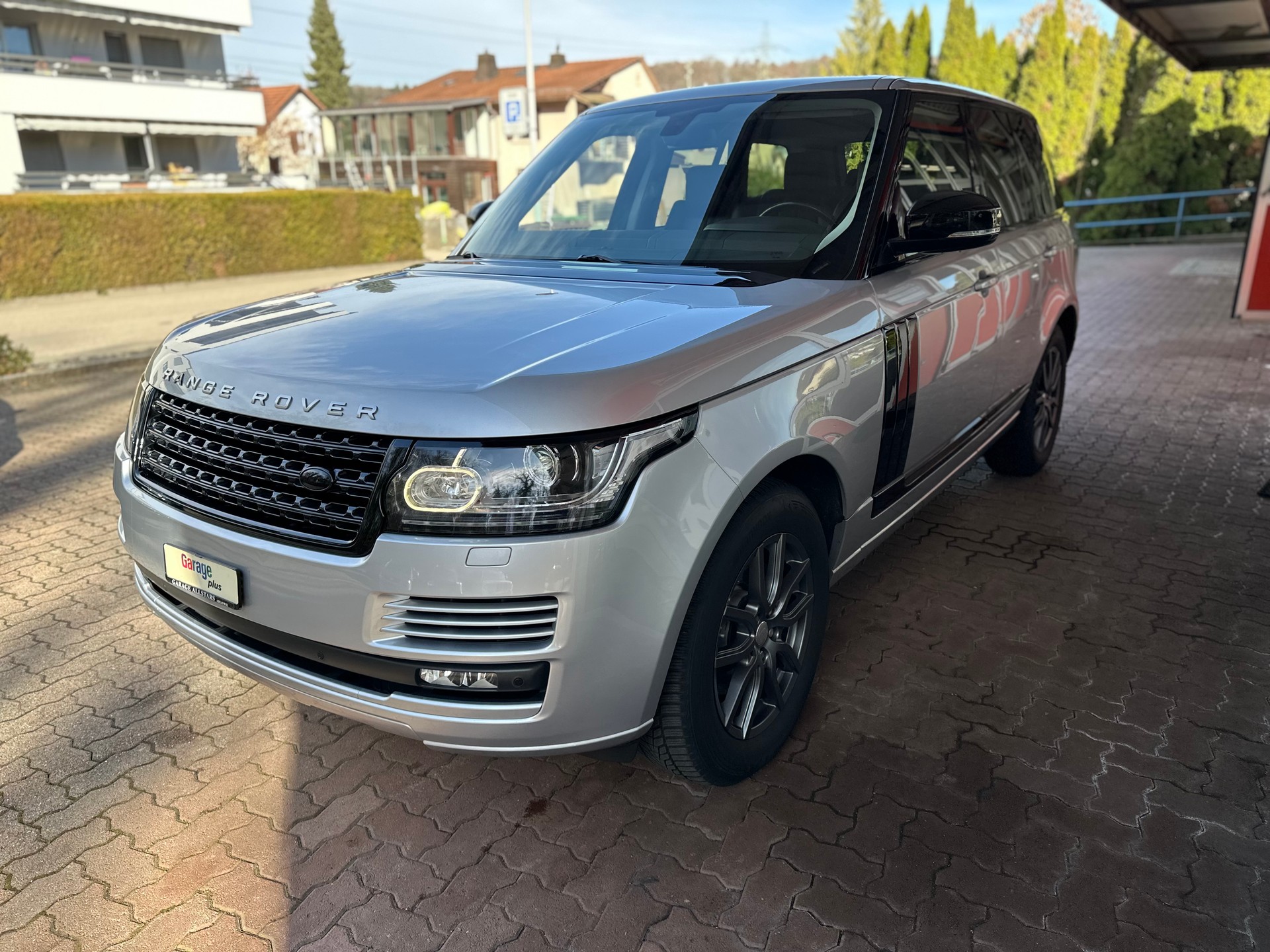LAND ROVER Range Rover 3.0 TDV6 HSE Automatic-image-5