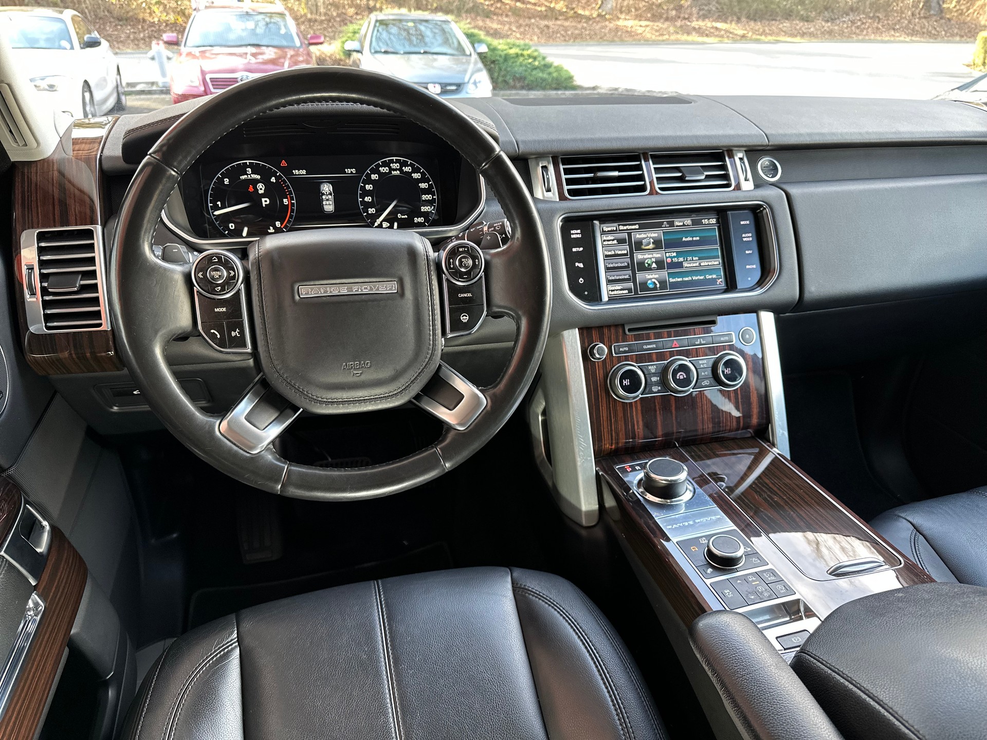 LAND ROVER Range Rover 3.0 TDV6 HSE Automatic-image-7
