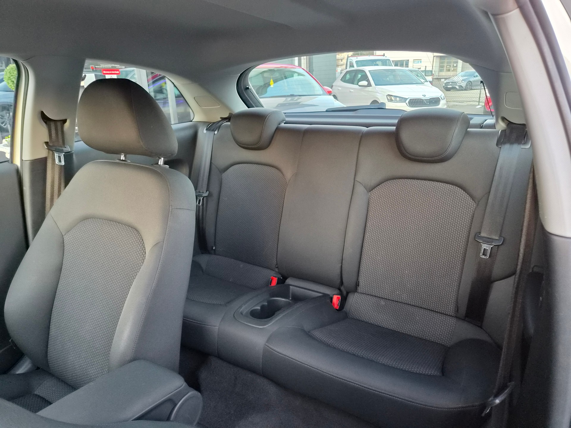 AUDI A1 1.2 TFSI S Line-image-13