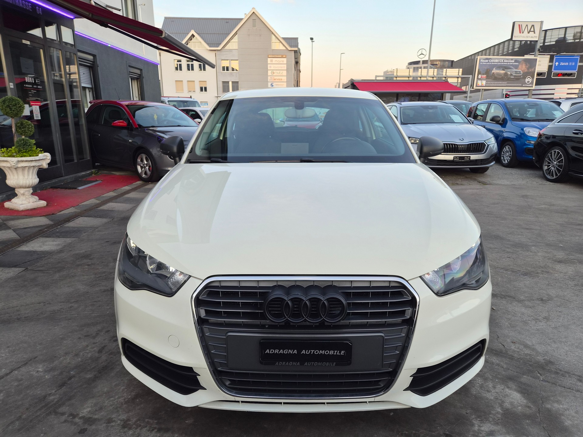 AUDI A1 1.2 TFSI S Line-image-10