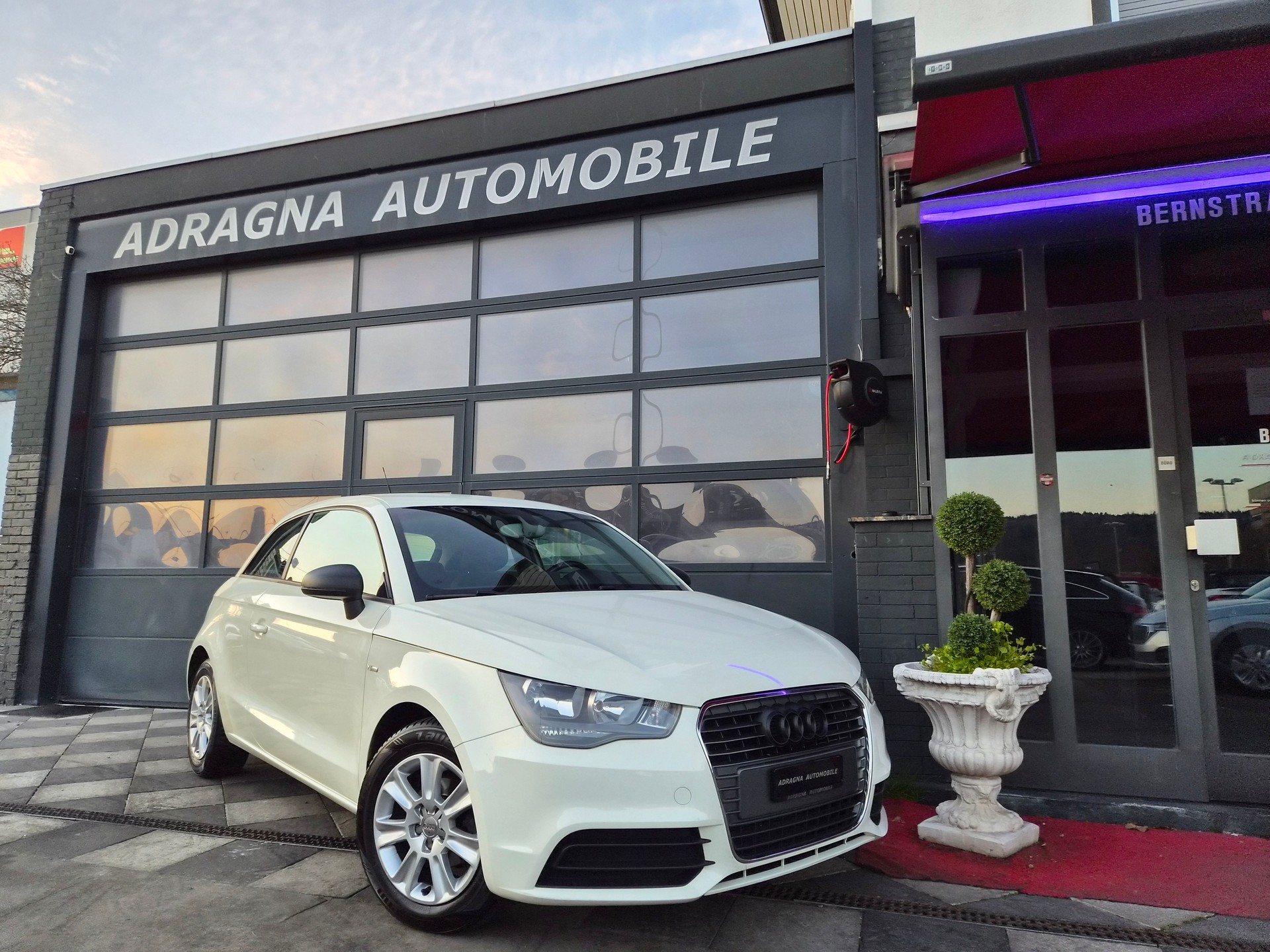 AUDI A1 1.2 TFSI S Line-image-0