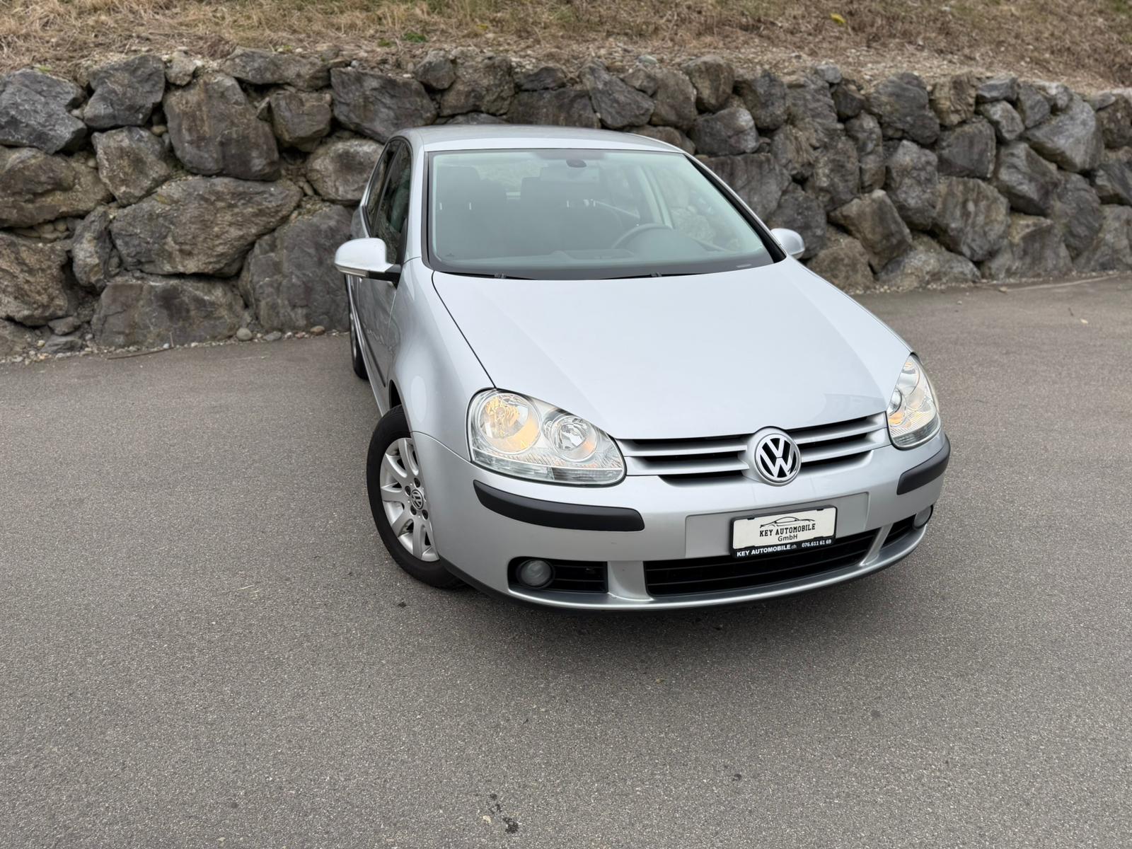 VW Golf 2.0 FSI Comfortline DSG-image-1
