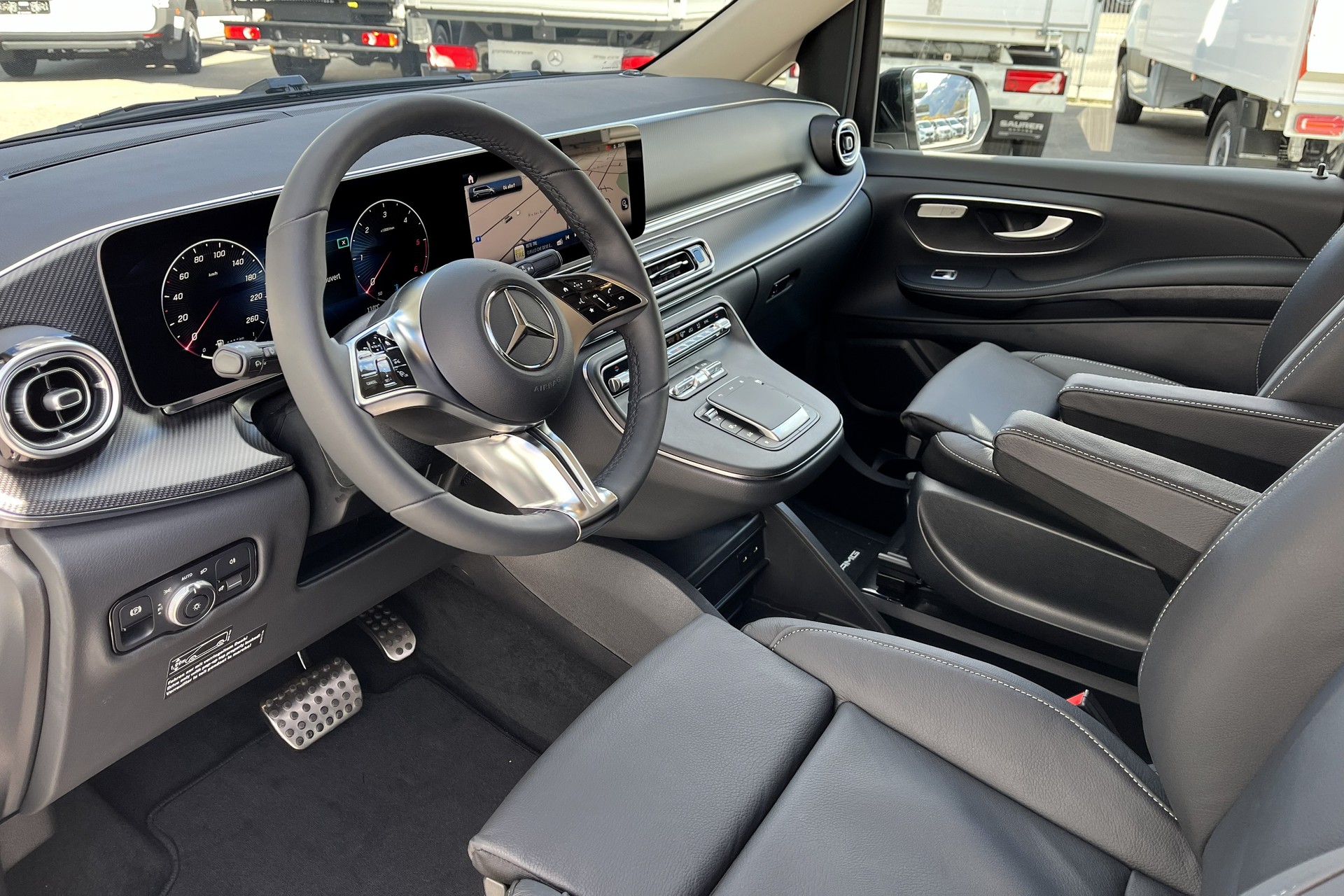 MERCEDES-BENZ Marco Polo 300 d 4M Automat-image-9