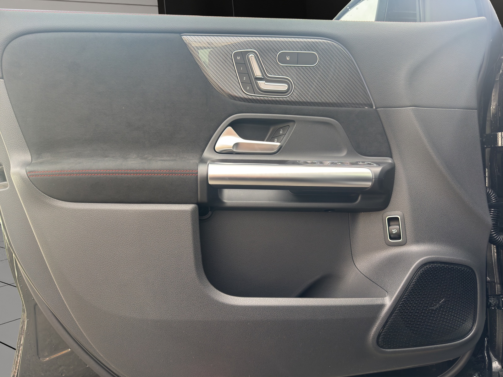 Image MERCEDES-BENZ GLA-220 GLA 220 4Matic 8G-DCT