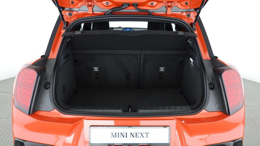 MINI Aceman E-image-19
