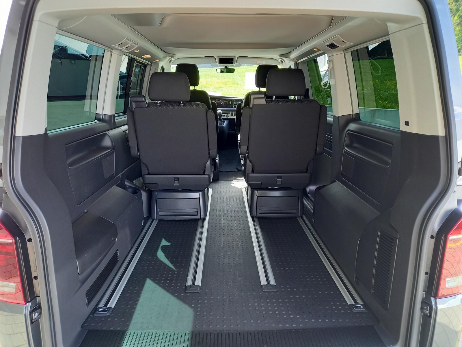 VW T6.1 California 2.0 Bi-TDI Beach Edition Spirit DSG-image-14