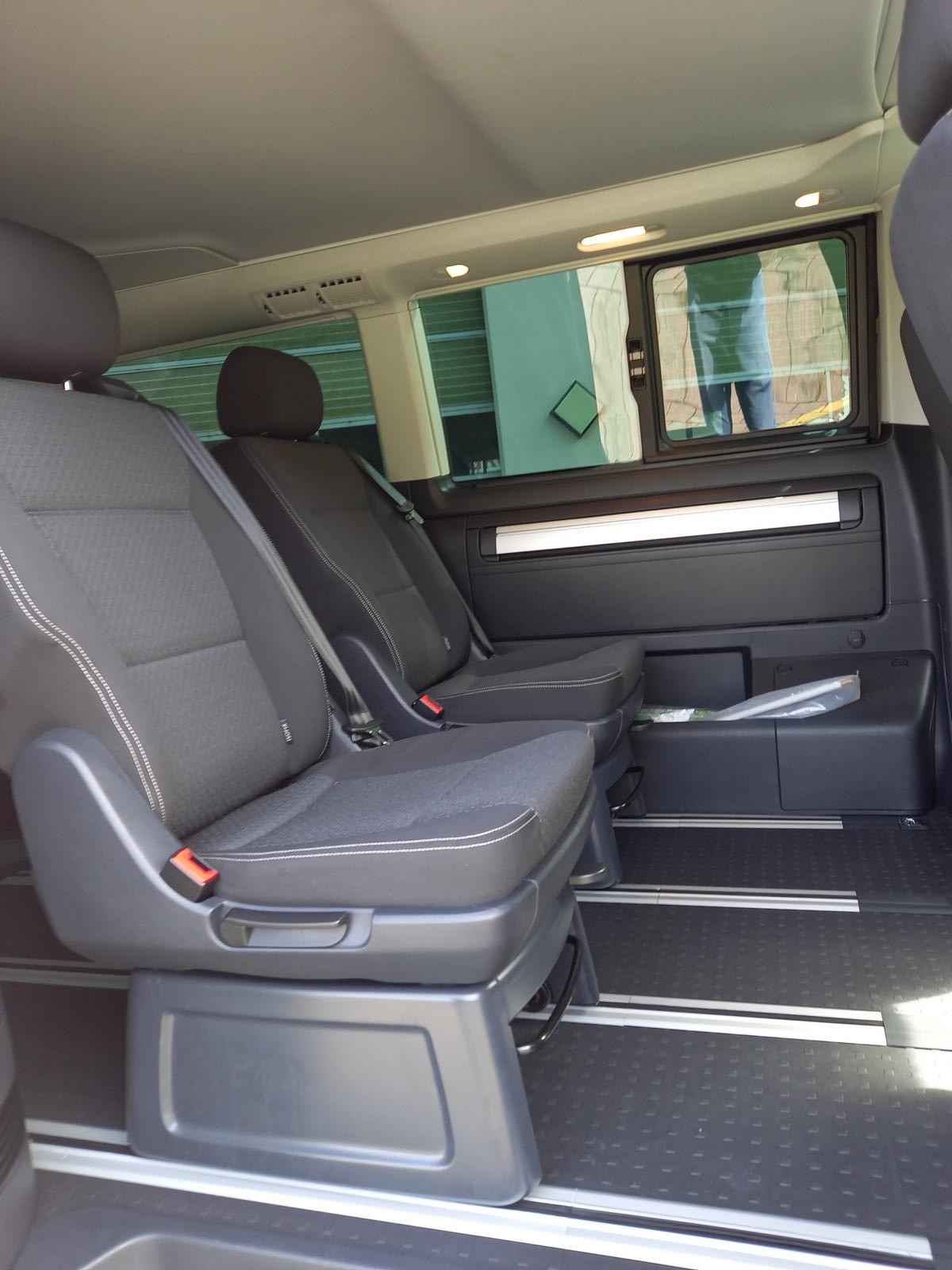 VW T6.1 California 2.0 Bi-TDI Beach Edition Spirit DSG-image-12