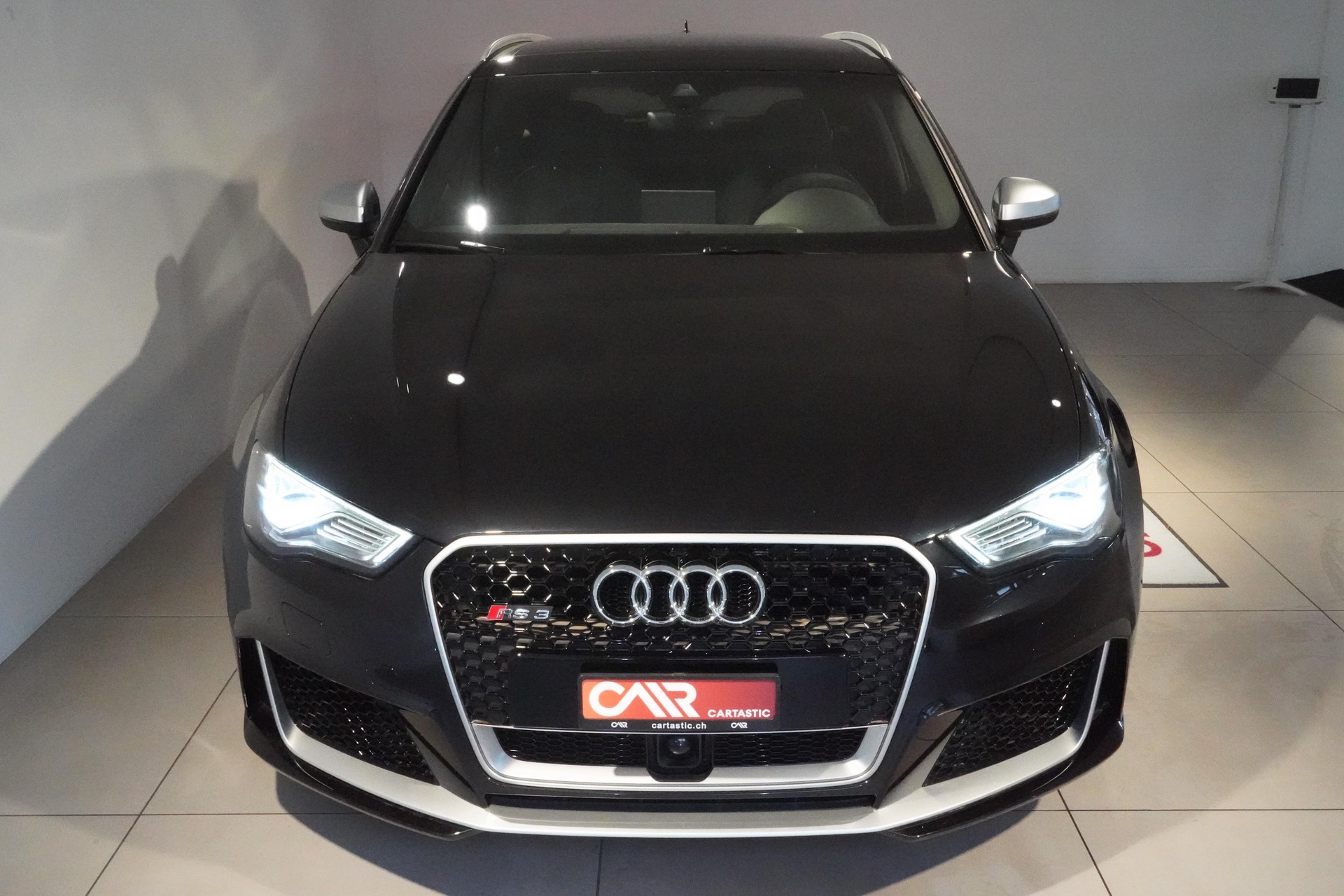 AUDI RS3 Sportback 2.5 T FSI quattro S-Tronic-image-1