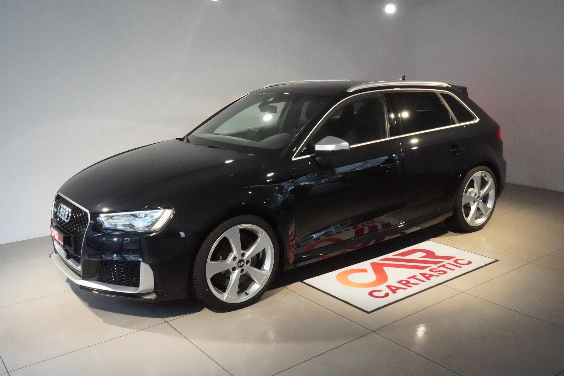 AUDI RS3 Sportback 2.5 T FSI quattro S-Tronic-image-0