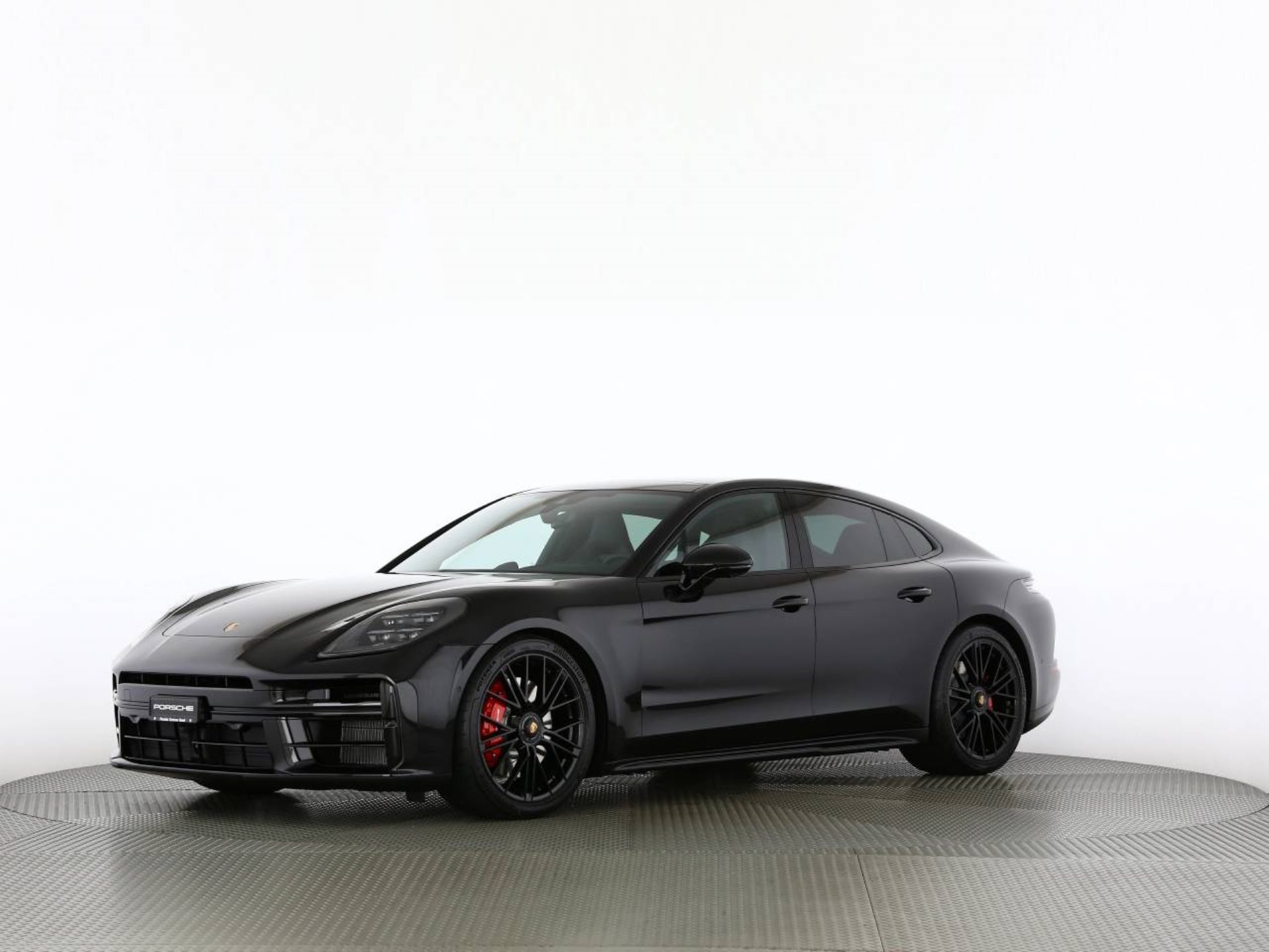 PORSCHE Panamera GTS-image-9