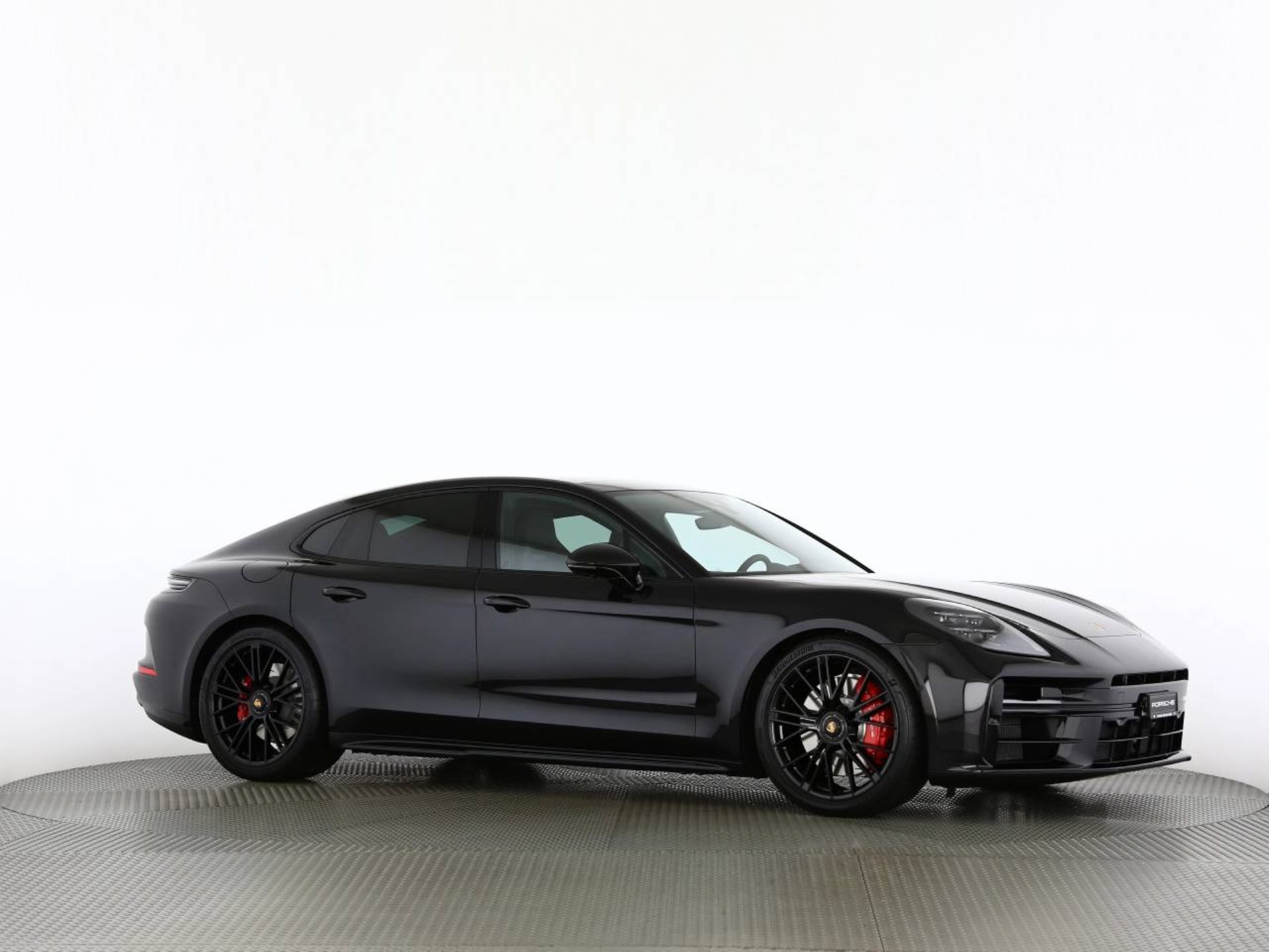 PORSCHE Panamera GTS-image-26