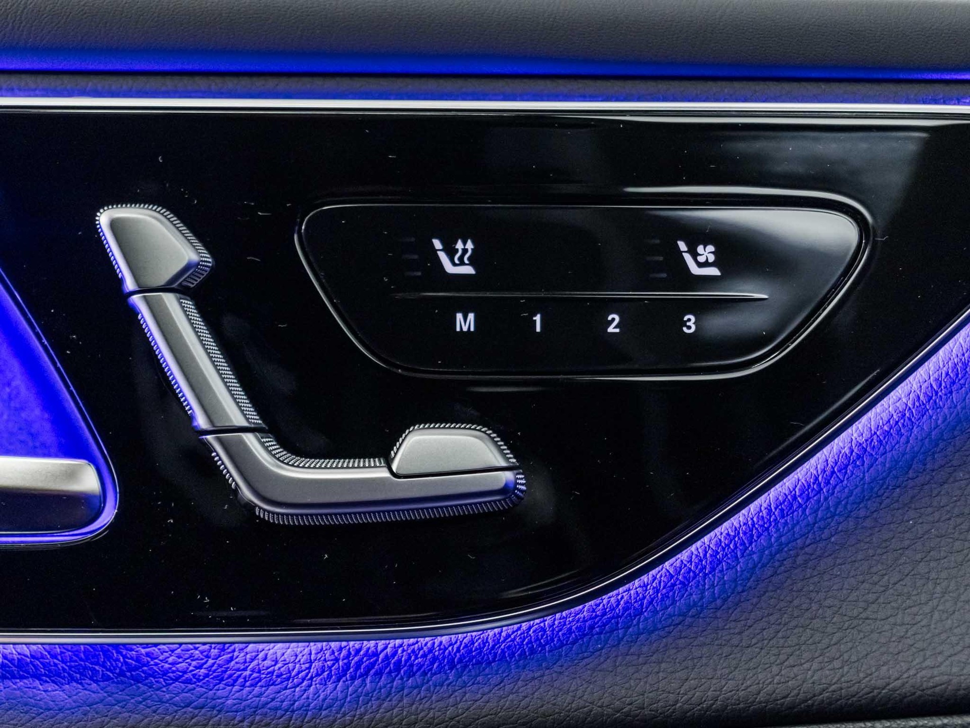 MERCEDES-BENZ GLC 450 d 4MATIC-image-12