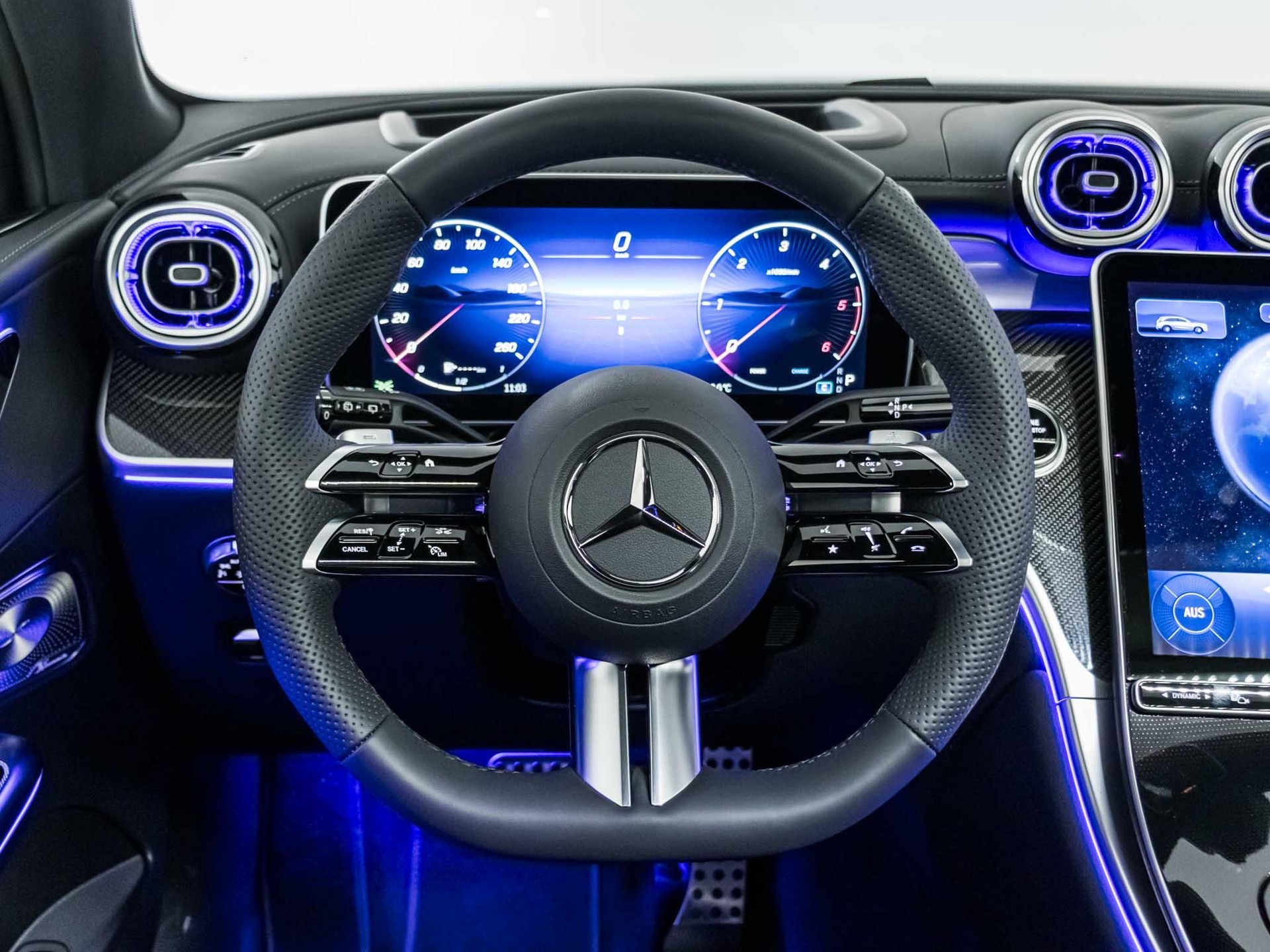 MERCEDES-BENZ GLC 450 d 4MATIC-image-10