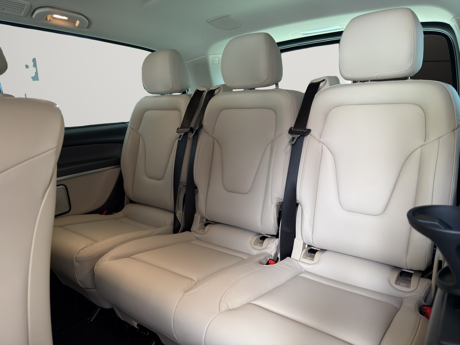 Image MERCEDES-BENZ V-250 V 250 d extralang 4Matic Avantgarde 9G-Tronic