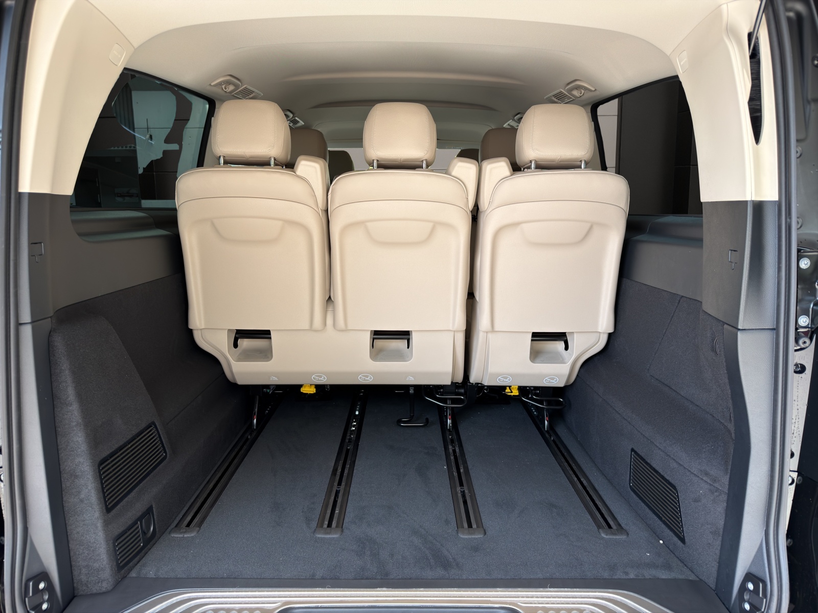 Image MERCEDES-BENZ V-250 V 250 d extralang 4Matic Avantgarde 9G-Tronic