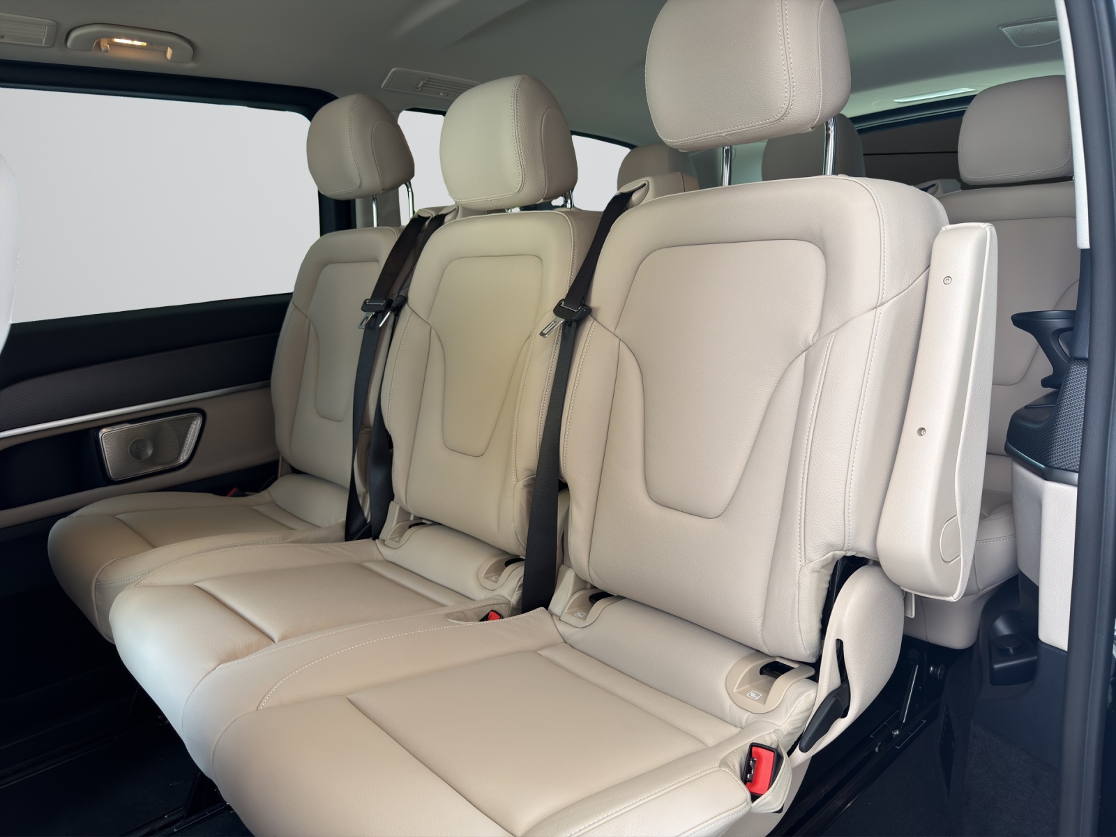 Image MERCEDES-BENZ V-250 V 250 d extralang 4Matic Avantgarde 9G-Tronic