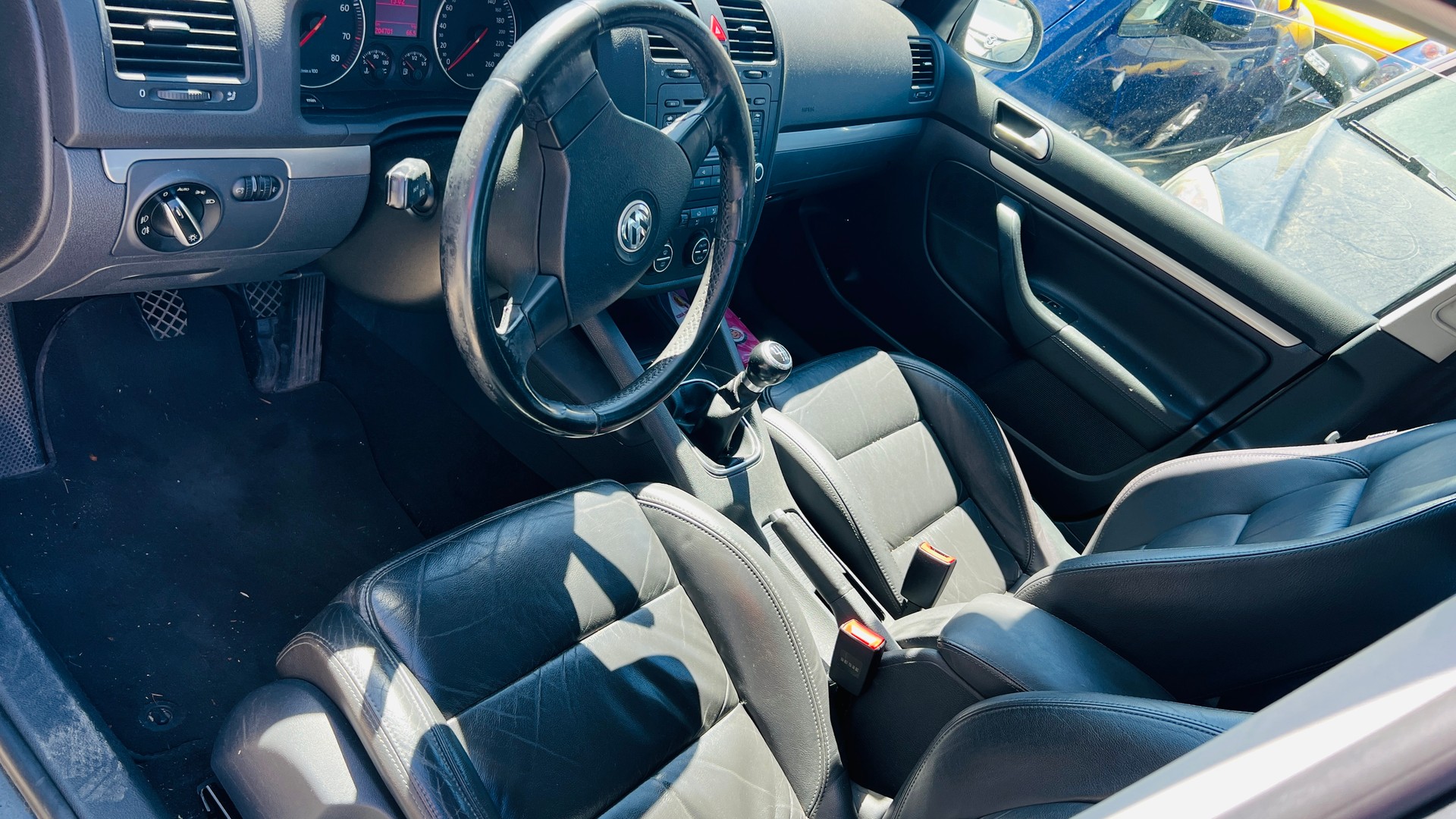 VW Golf 2.0 FSI Sportline 4Motion-image-10