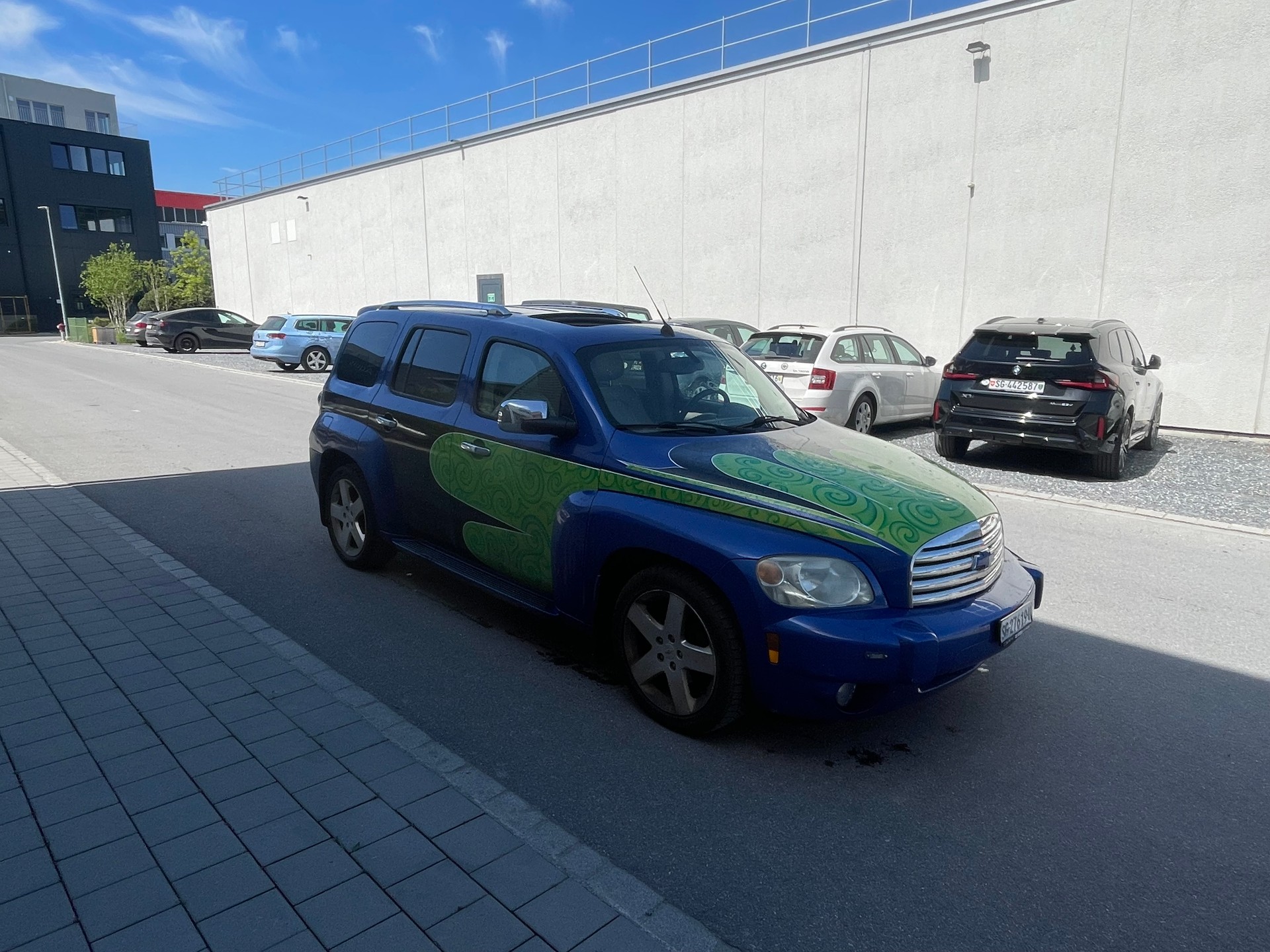 CHEVROLET HHR-image-1