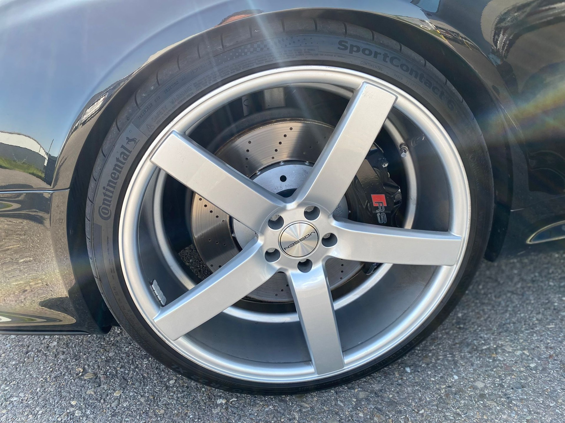 AUDI RS6 Avant 5.0 TFSI V10 quattro tiptronic-image-13