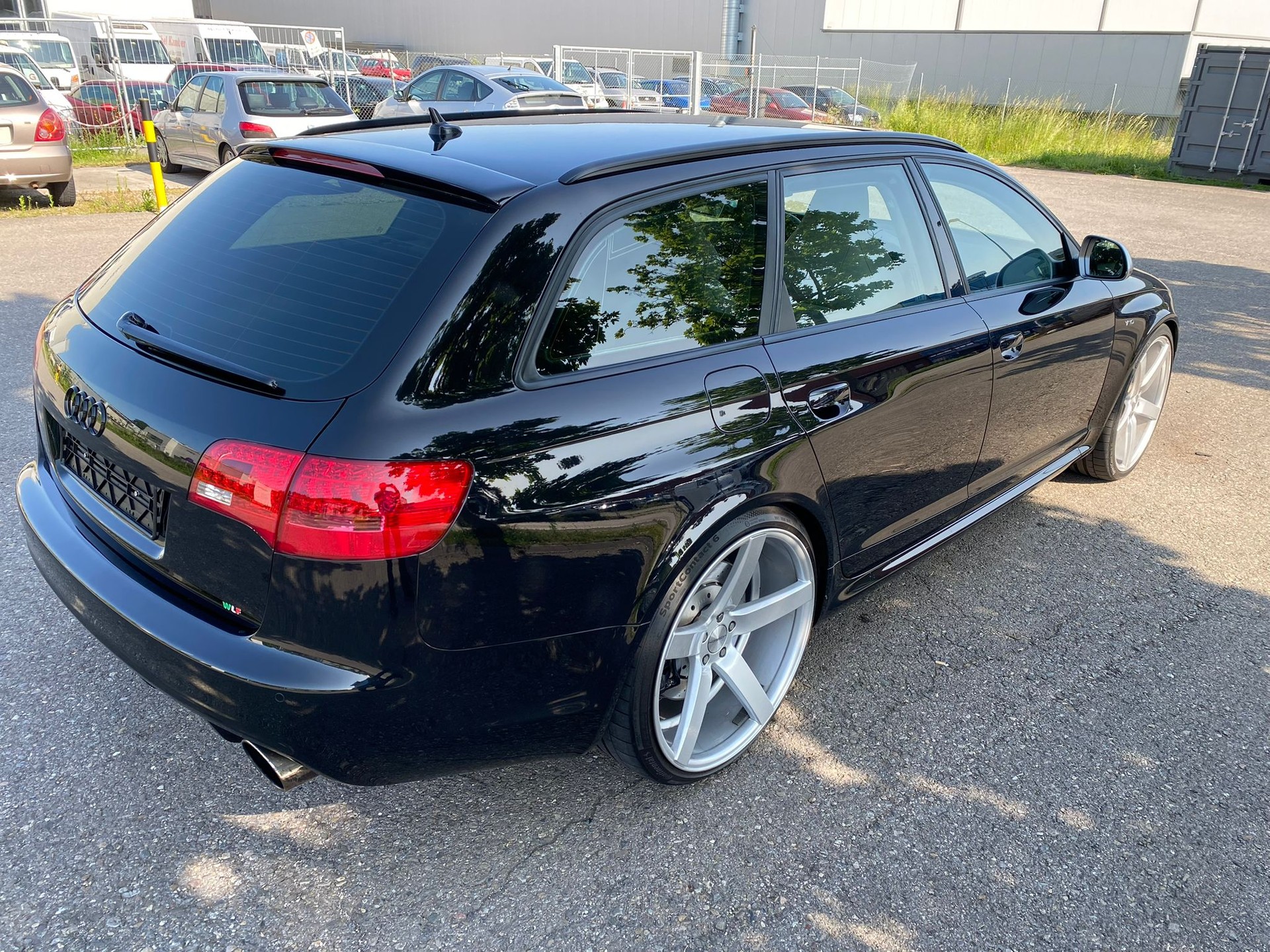 AUDI RS6 Avant 5.0 TFSI V10 quattro tiptronic-image-2