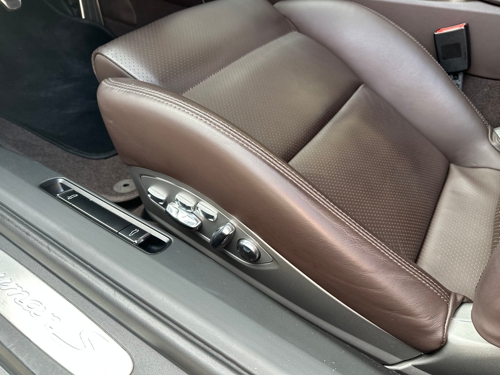 PORSCHE Cayman S 3.4 Approved-image-10