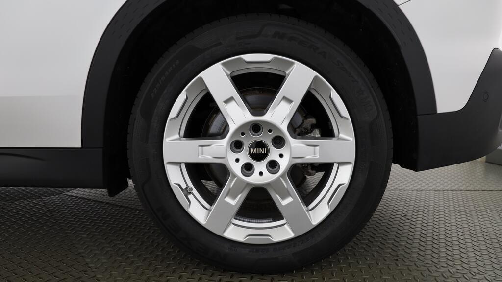 MINI Countryman E-image-10