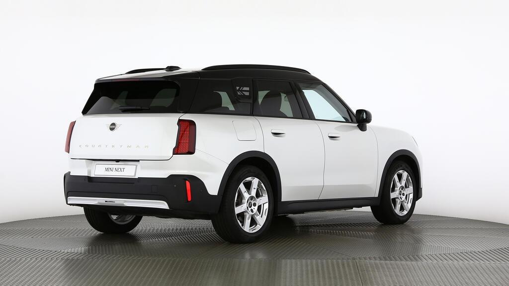 MINI Countryman E-image-3
