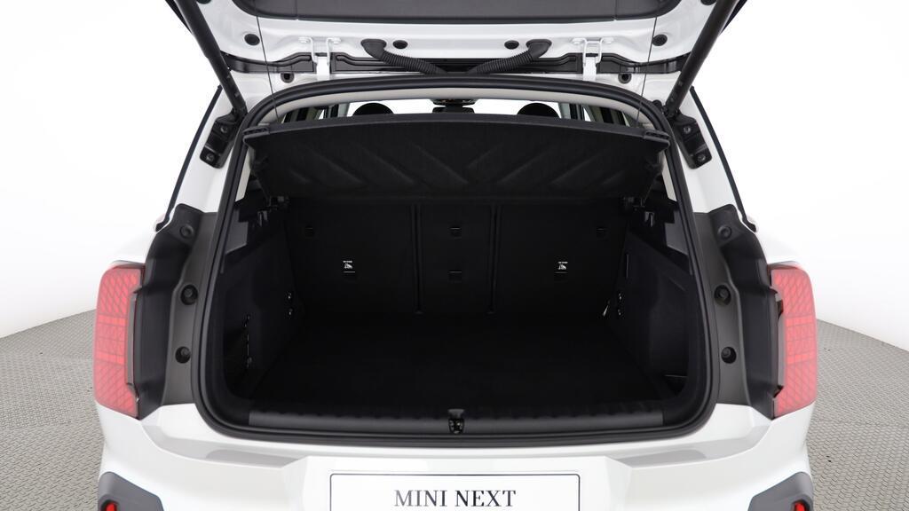 MINI Countryman E-image-18
