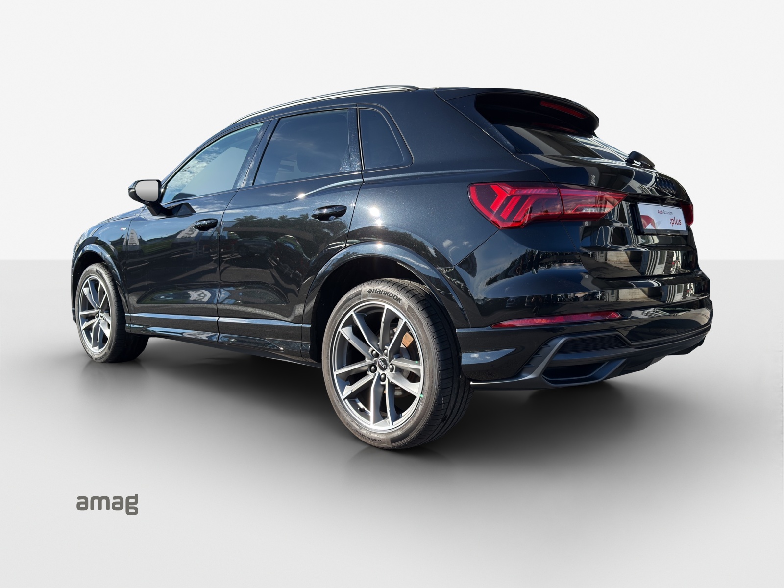 AUDI Q3 35 TFSI S line Attraction S-tronic-image-2