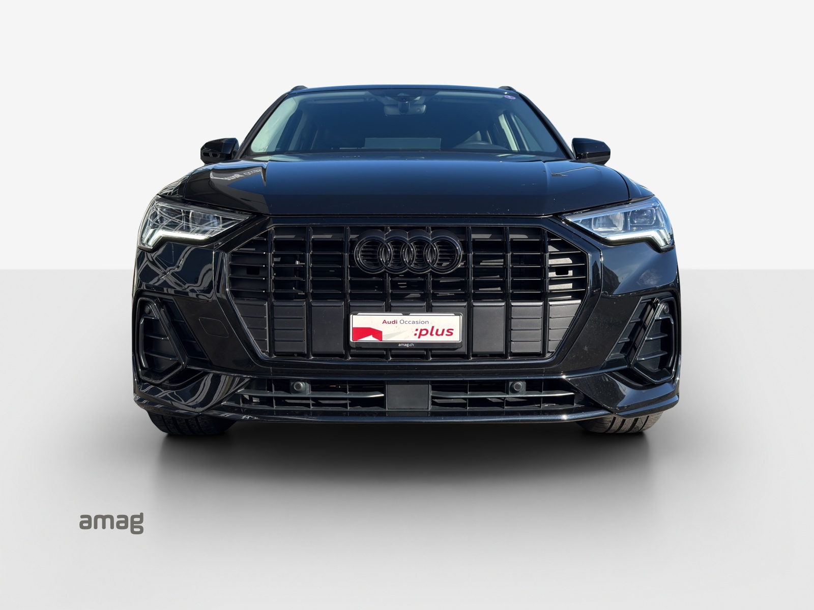 AUDI Q3 35 TFSI S line Attraction S-tronic-image-6