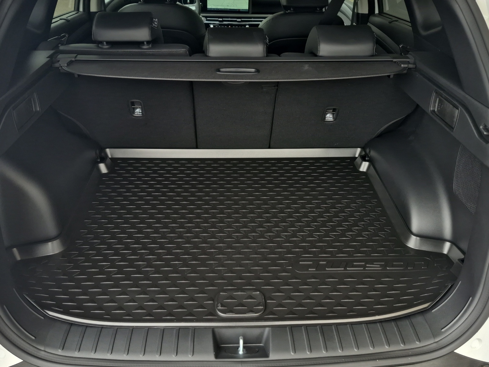 HYUNDAI Tucson 1.6 T-GDi HEV Vertex Sw Swiss Edition-image-9