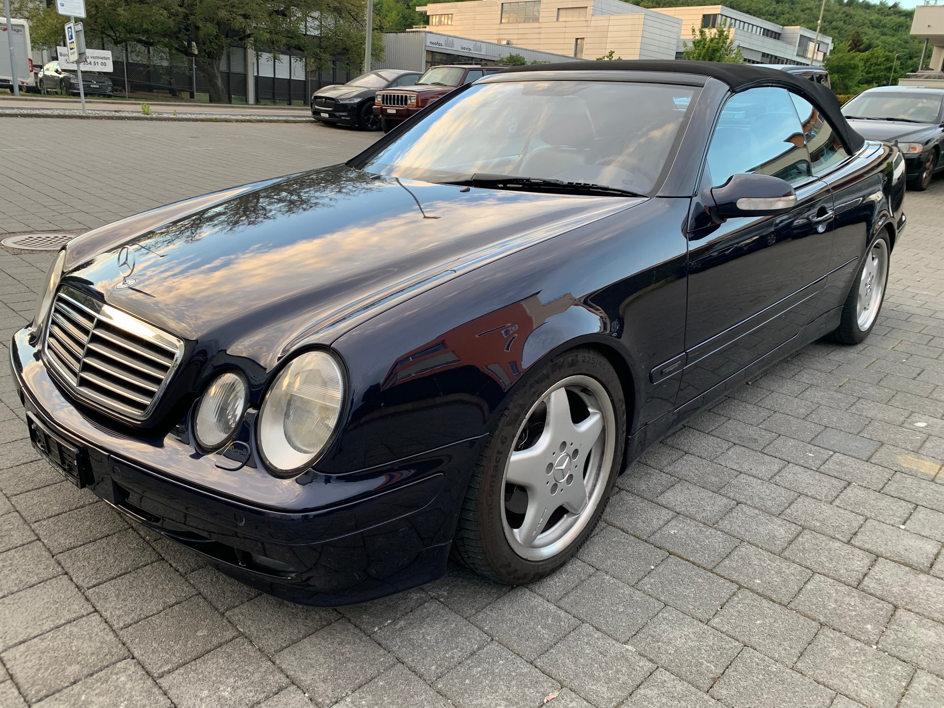 MERCEDES-BENZ CLK 320 Avantgarde Automatic-image-0