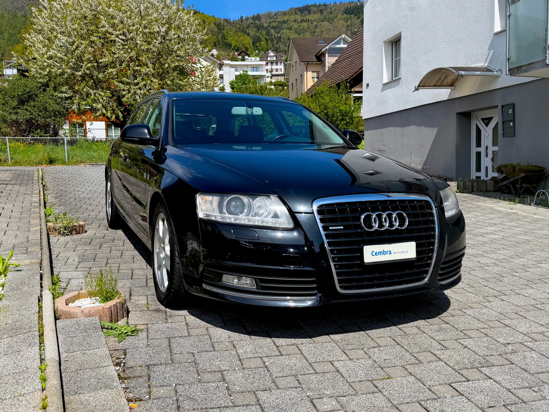 AUDI A6 Avant 3.0 V6 TDI quattro tiptronic-image-4