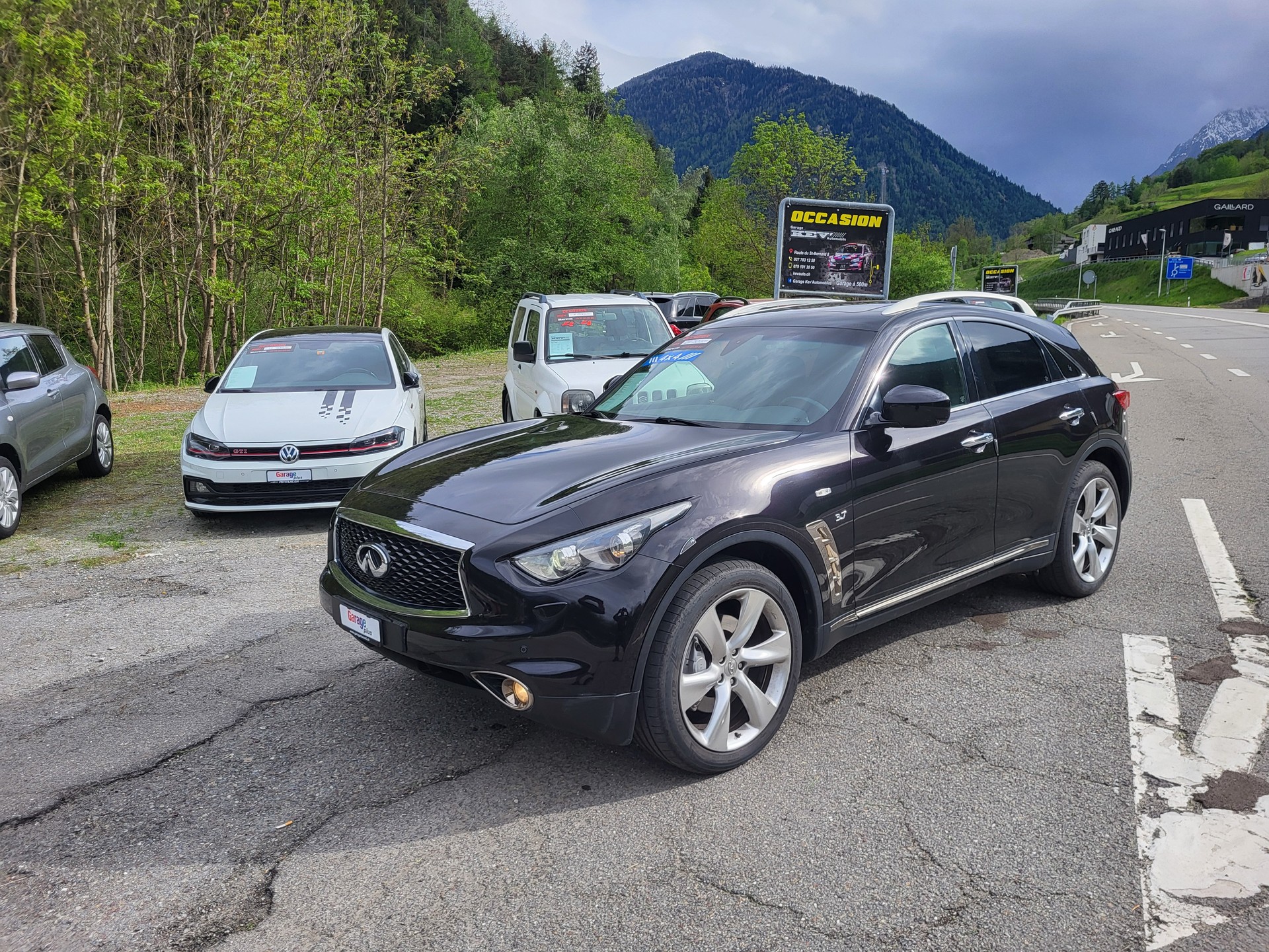 INFINITI QX70 3.7 GT Premium AWD Automatic
